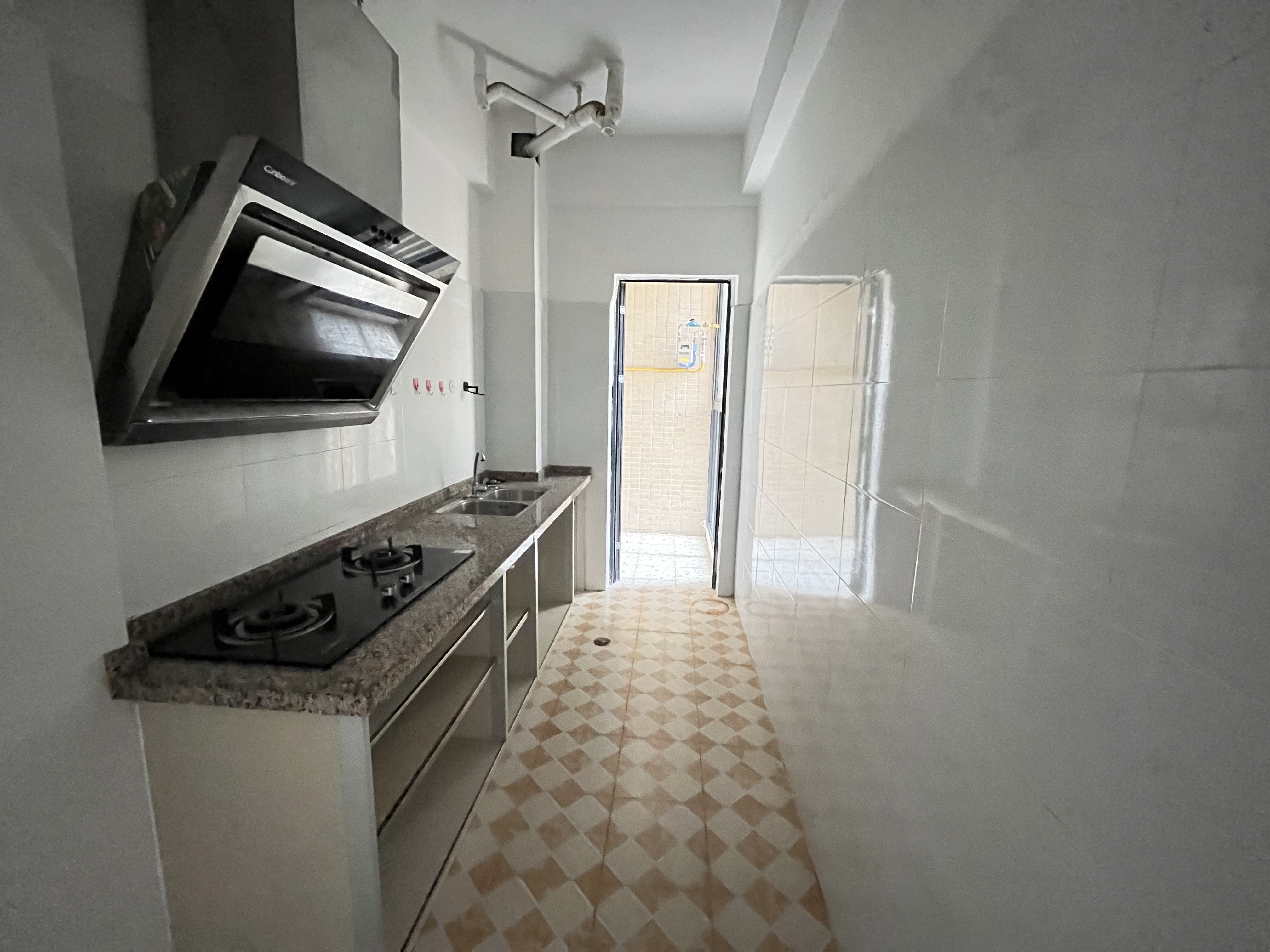 红城湖延长线(别名:滨江华庭) 2室2厅1卫 105.0万 红城湖延长线(别名:滨江华庭) 2室2厅1卫 105.0万厨房