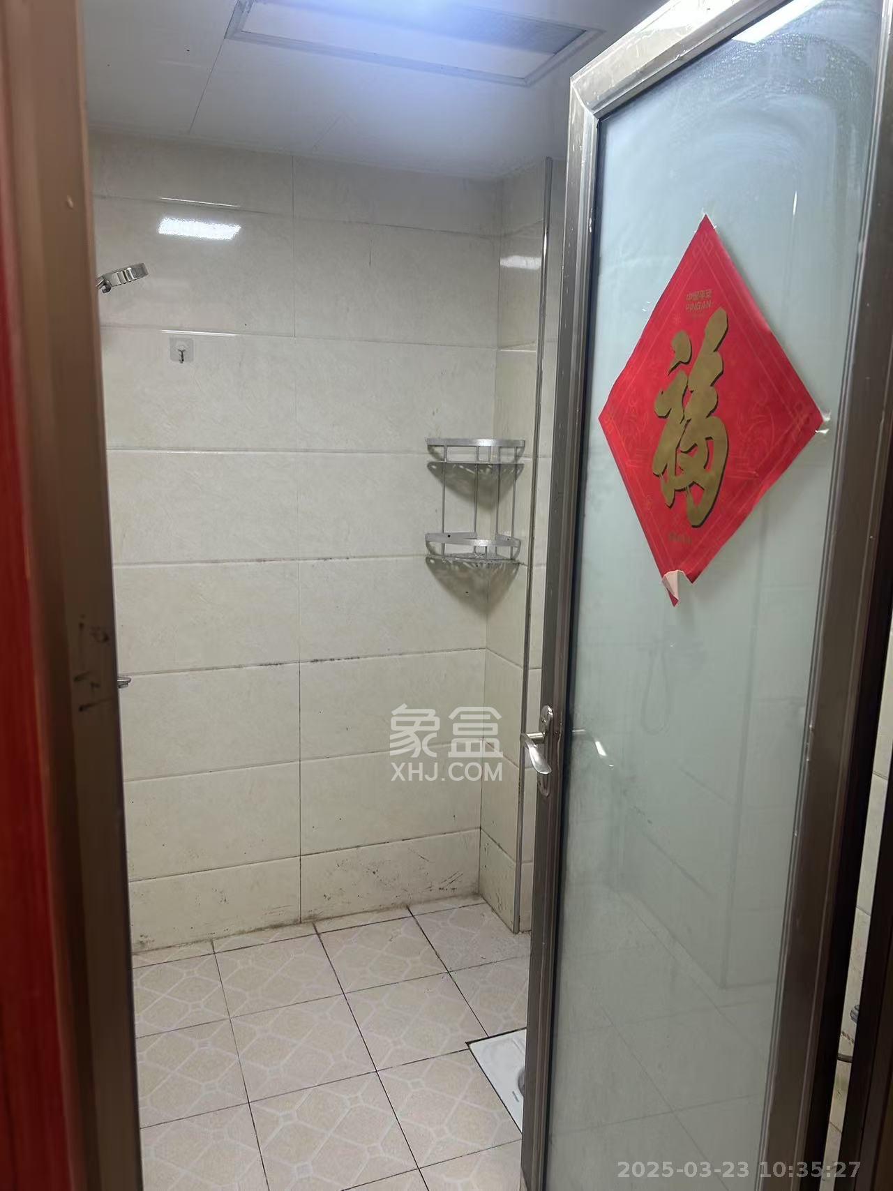 圭塘三小区  1室1厅1卫   1600.00元/月室内图