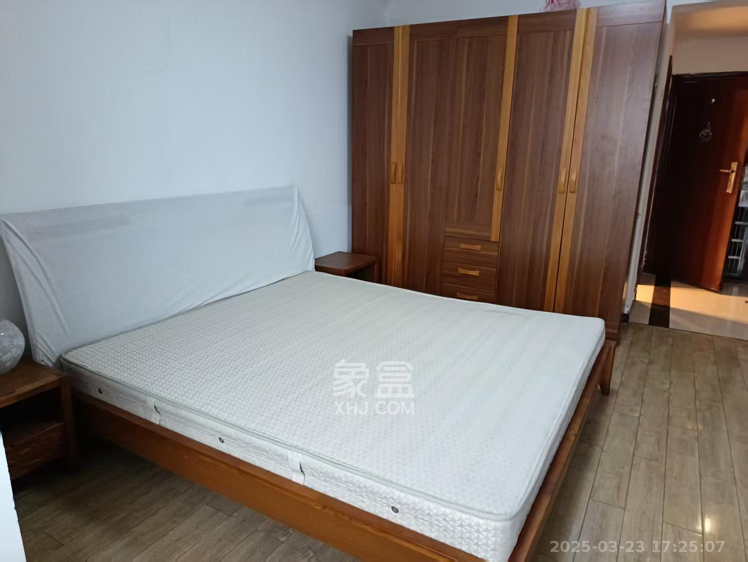 标志商务中心 1室1厅1卫 1200.0元/月 标志商务中心 1室1厅1卫 1200.0元/月室内图