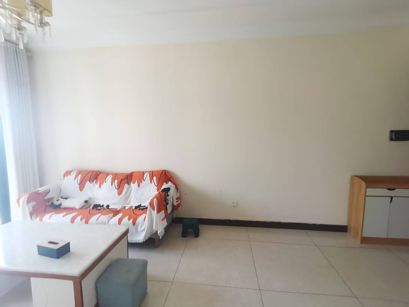 恒大绿洲 2室1厅1卫 1300.0元/月 恒大绿洲 2室1厅1卫 1300.0元/月室内图