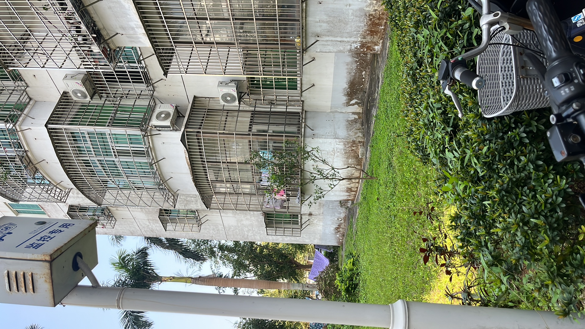 红城湖延长线(别名:滨江华庭) 2室2厅1卫 105.0万 红城湖延长线(别名:滨江华庭) 2室2厅1卫 105.0万户型图