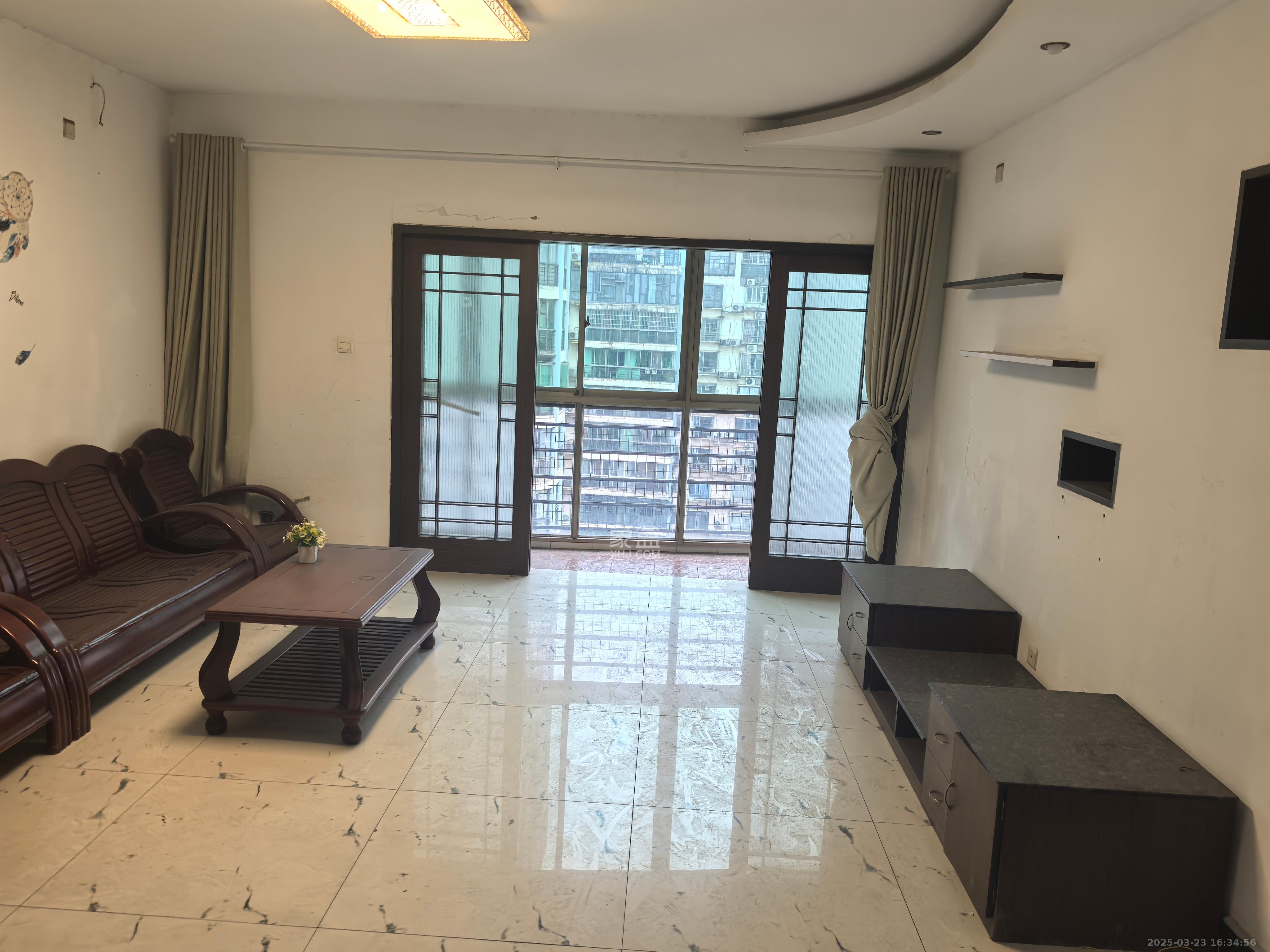 锦绣华天 4室2厅2卫 3000.0元/月 锦绣华天 4室2厅2卫 3000.0元/月室内图