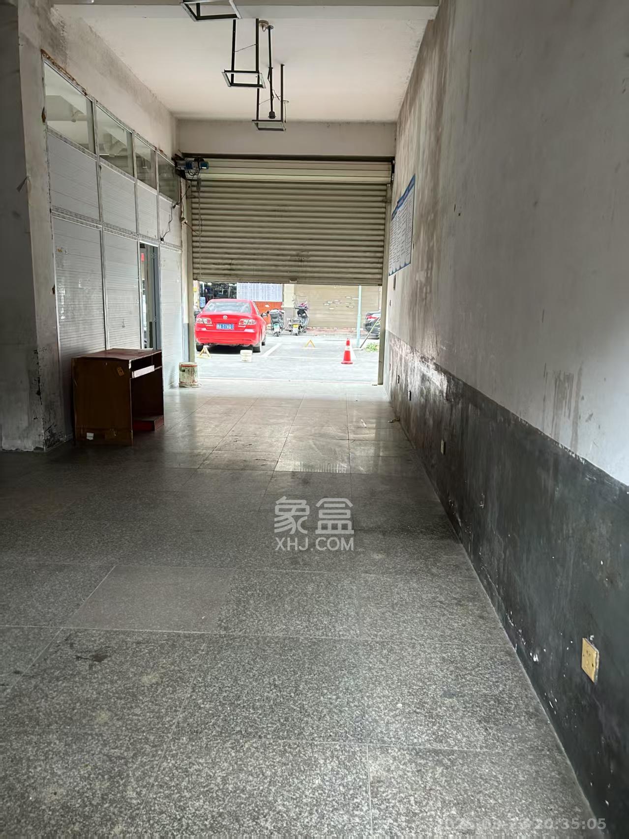 观沙小区  1室1厅2卫   7000.00元/月室内图