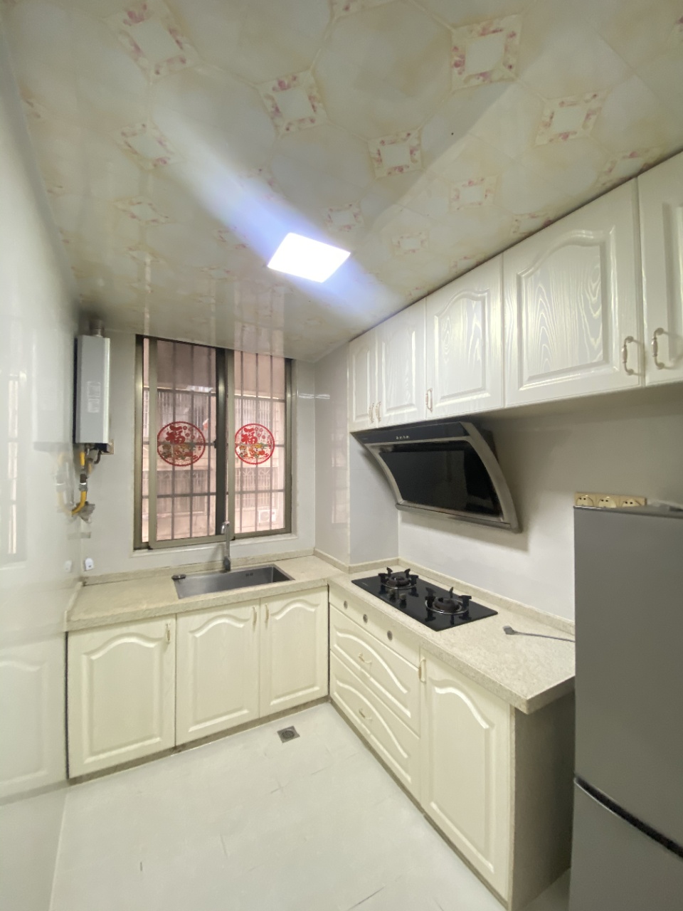 春华公寓 2室2厅1卫 109.0万 春华公寓 2室2厅1卫 109.0万室内图