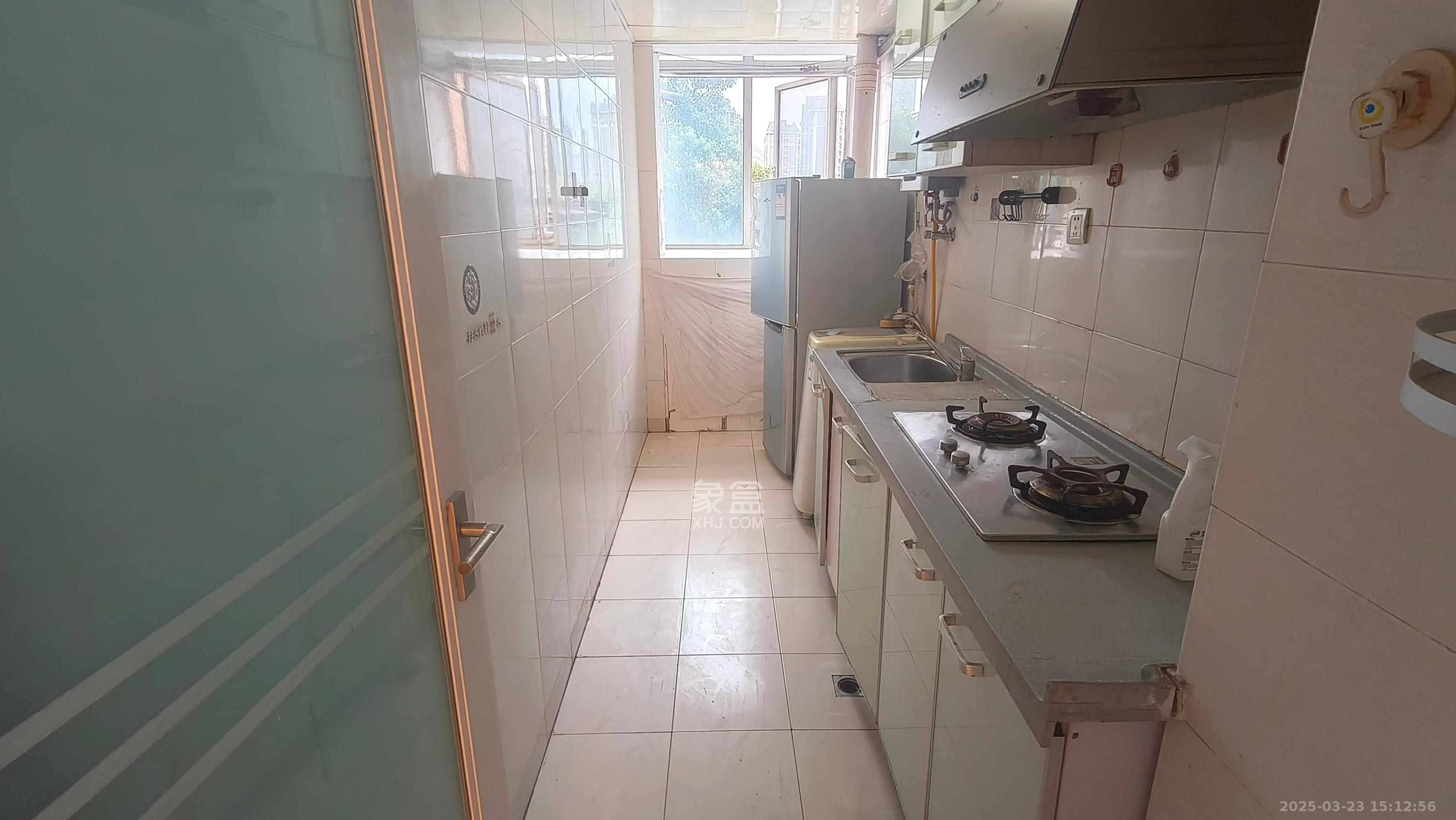 中远公馆 1室1厅1卫 1600.0元/月 中远公馆 1室1厅1卫 1600.0元/月室内图