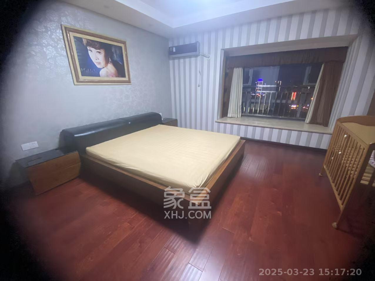 上海城小区 4室2厅2卫 3500.0元/月 上海城小区 4室2厅2卫 3500.0元/月室内图