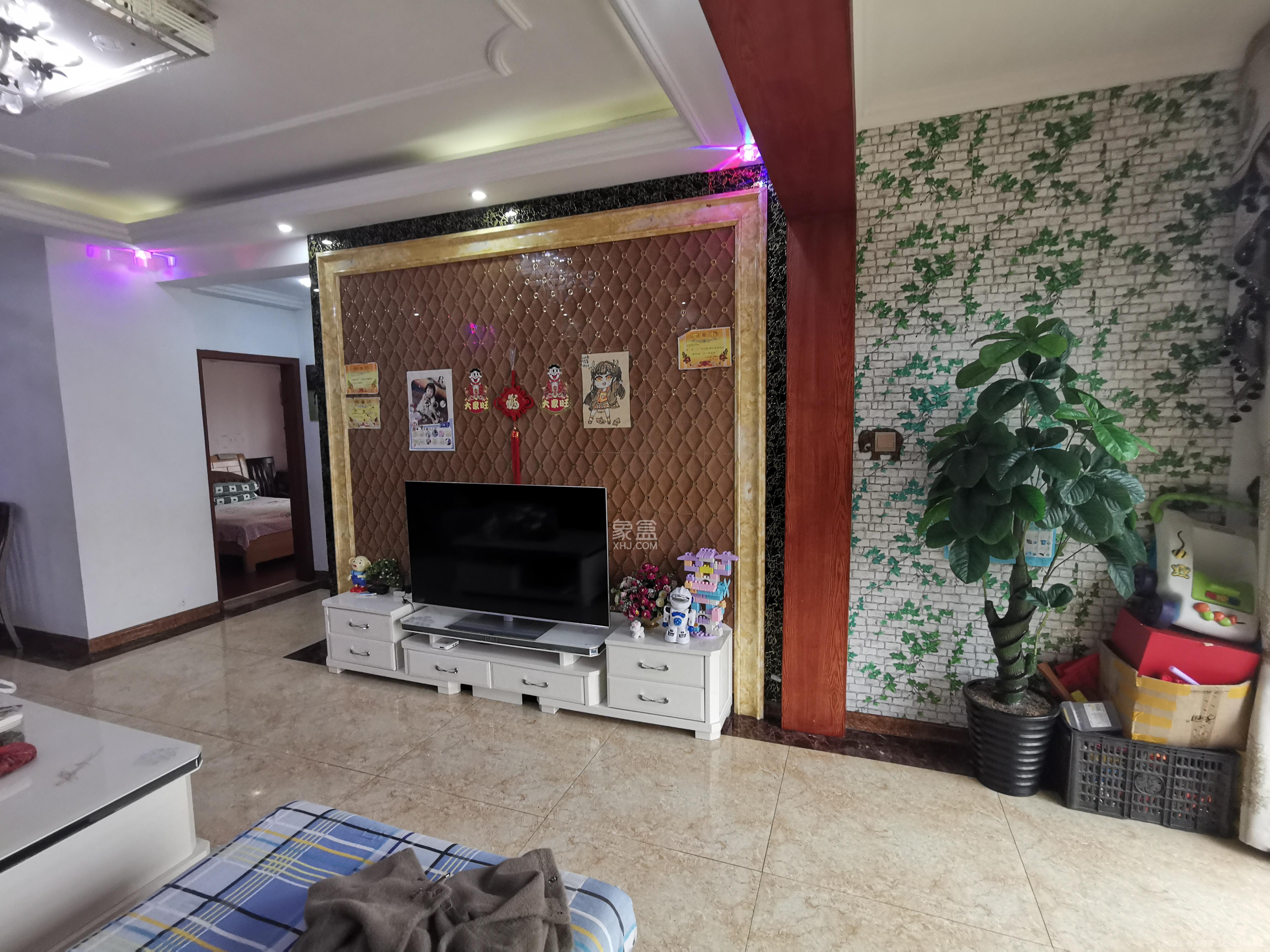 丰园城（鄱阳小区二期）  2室2厅1卫    2000.0元/月室内图