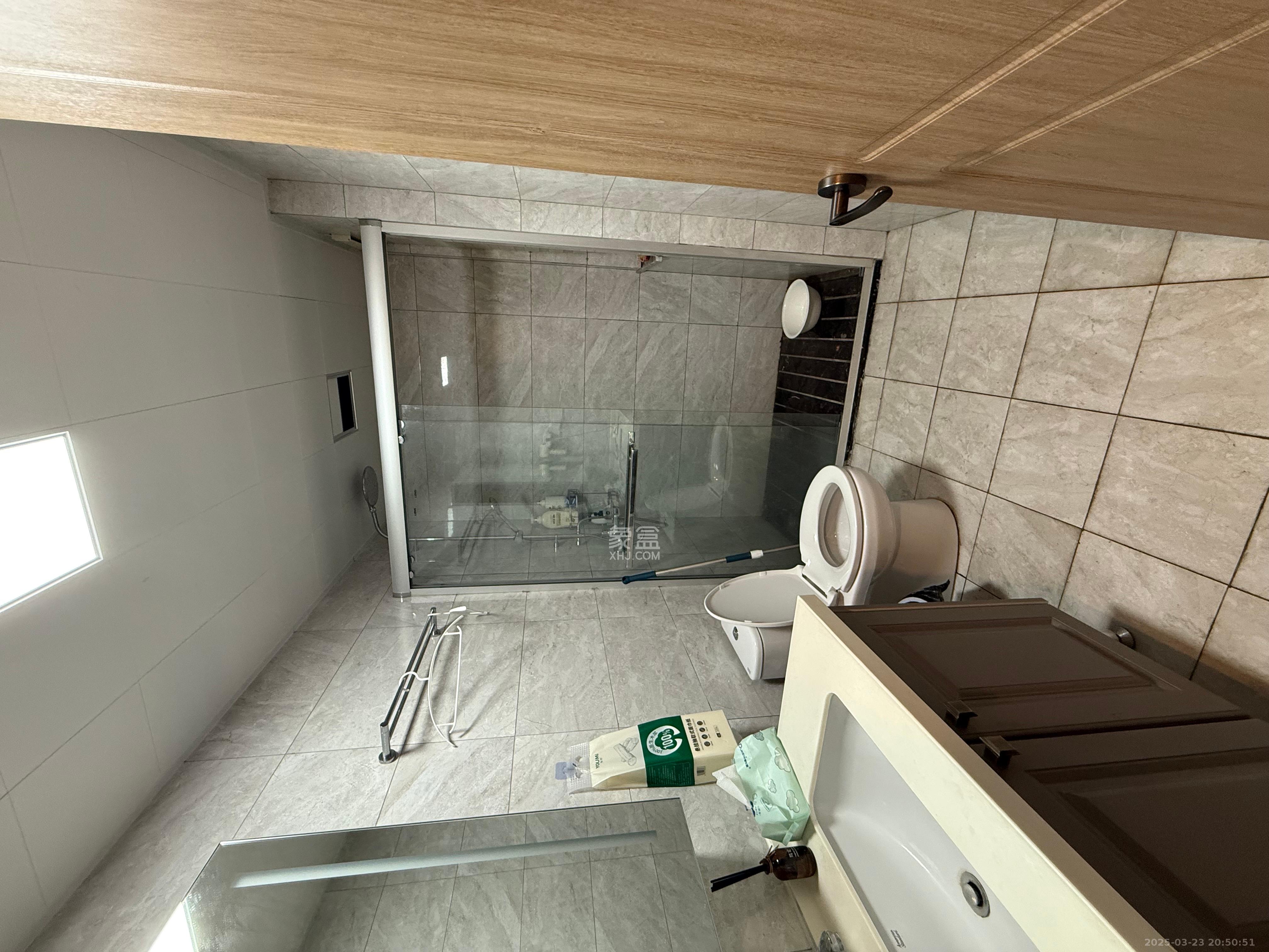 金地中交麓谷香颂(金地中交雅苑) 3室2厅2卫 3400.0元/月 金地中交麓谷香颂(金地中交雅苑) 3室2厅2卫 3400.0元/月室内图