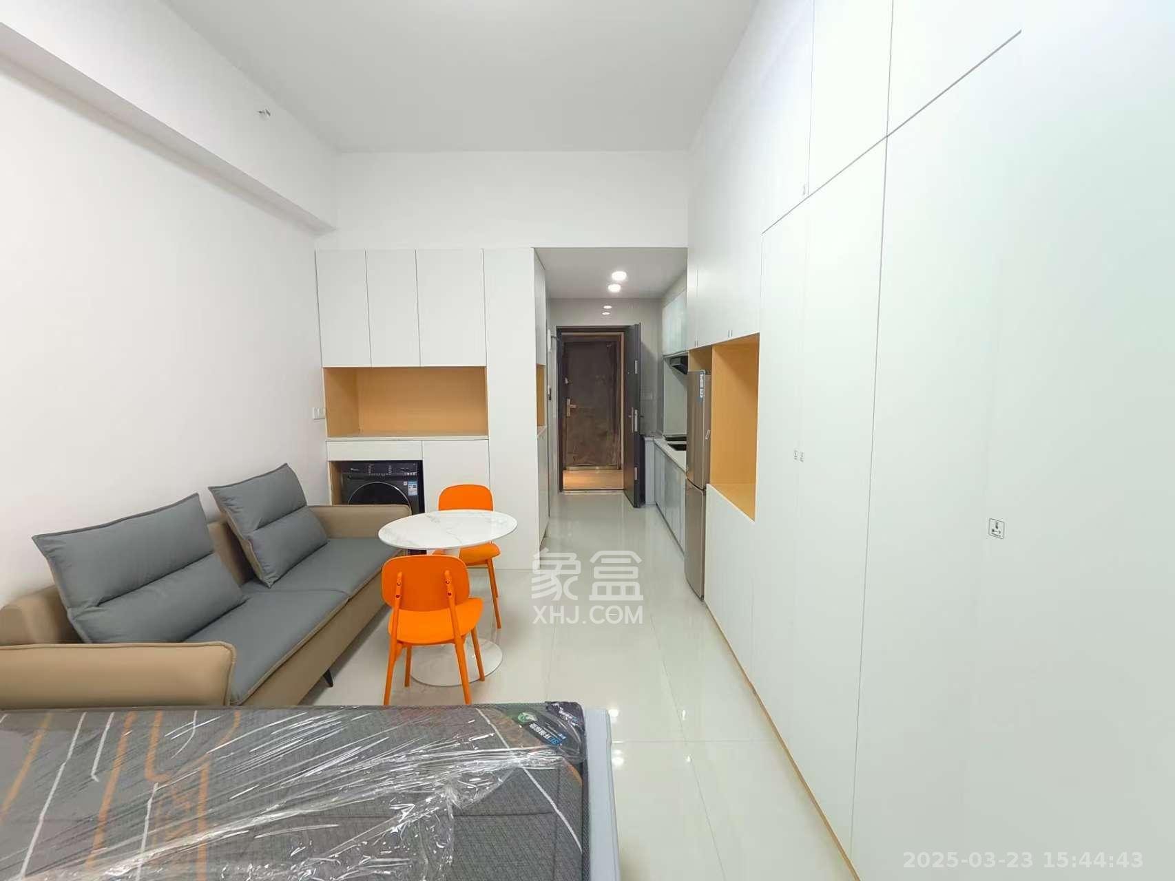 臻园  1室1厅1卫   1350.00元/月室内图
