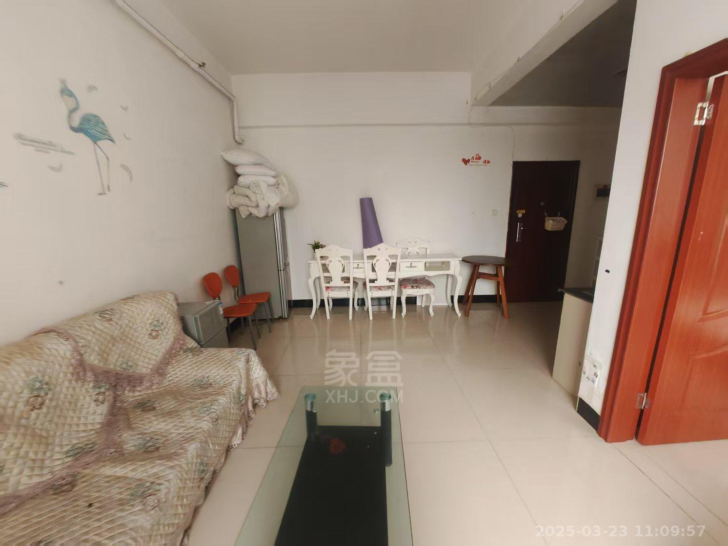 福泰国际 1室1厅1卫 1100.0元/月 福泰国际 1室1厅1卫 1100.0元/月室内图