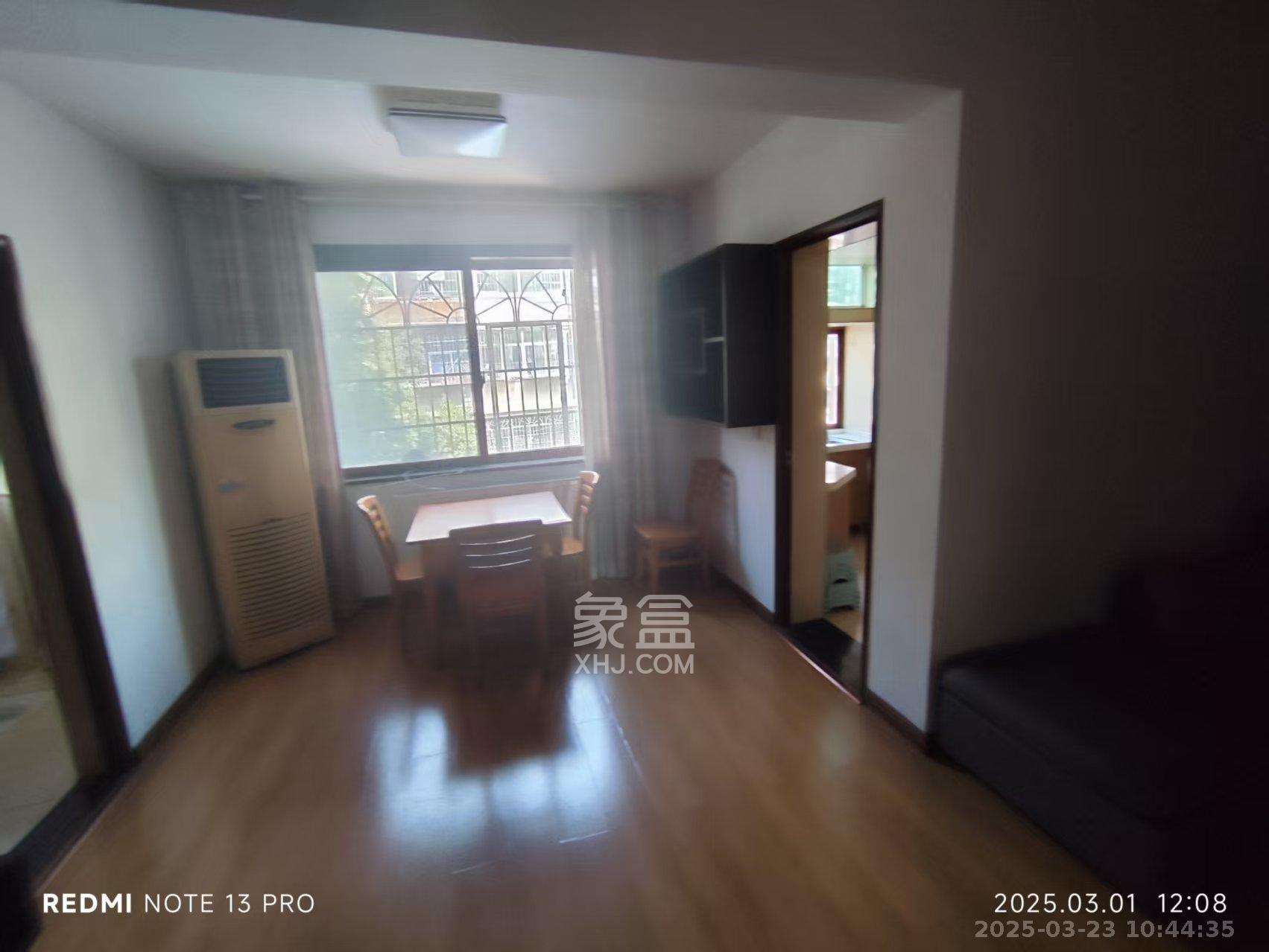天心物业  3室1厅1卫   2280.00元/月室内图