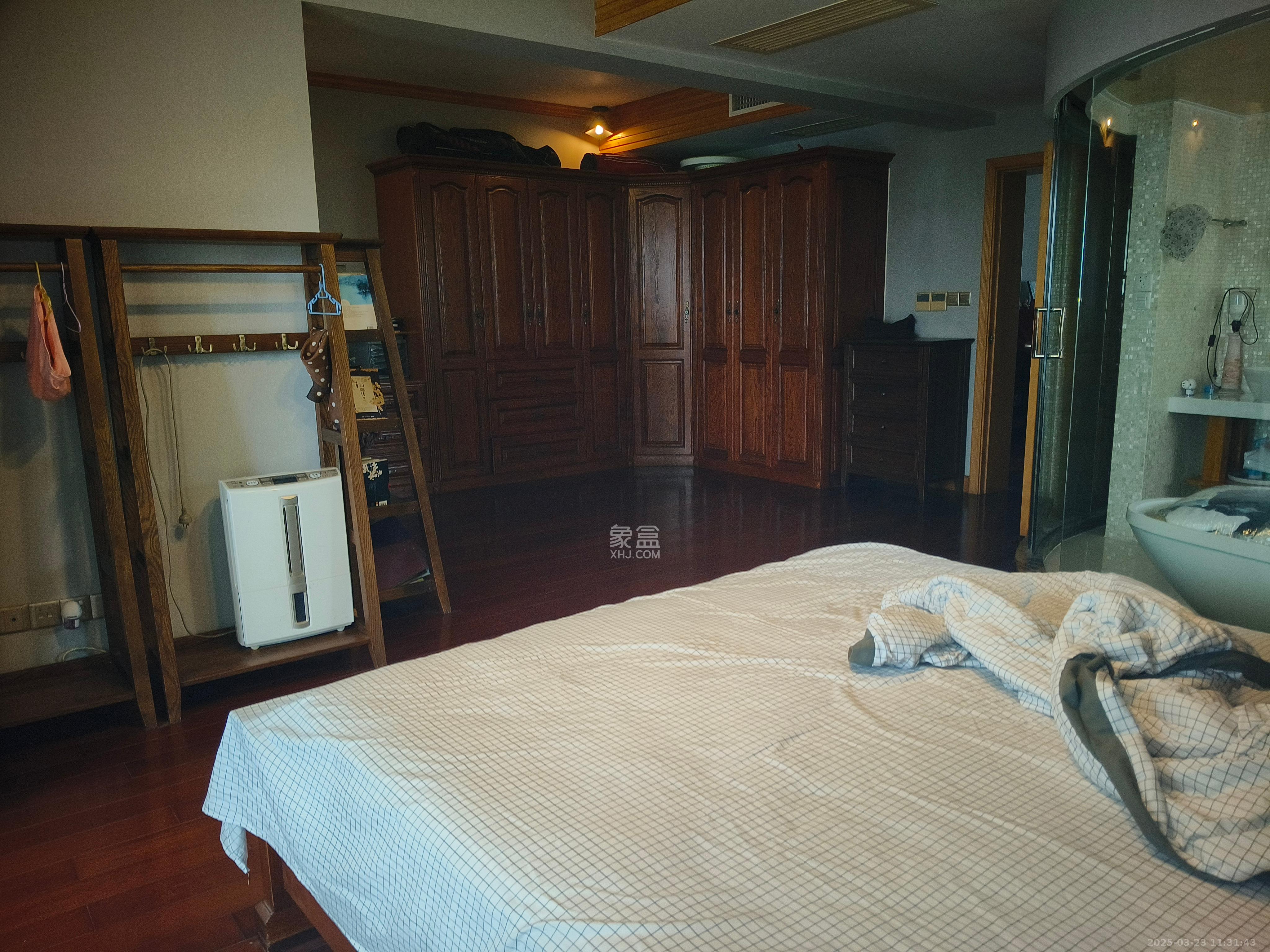 华盛新外滩  2室1厅2卫    6000.0元/月室内图