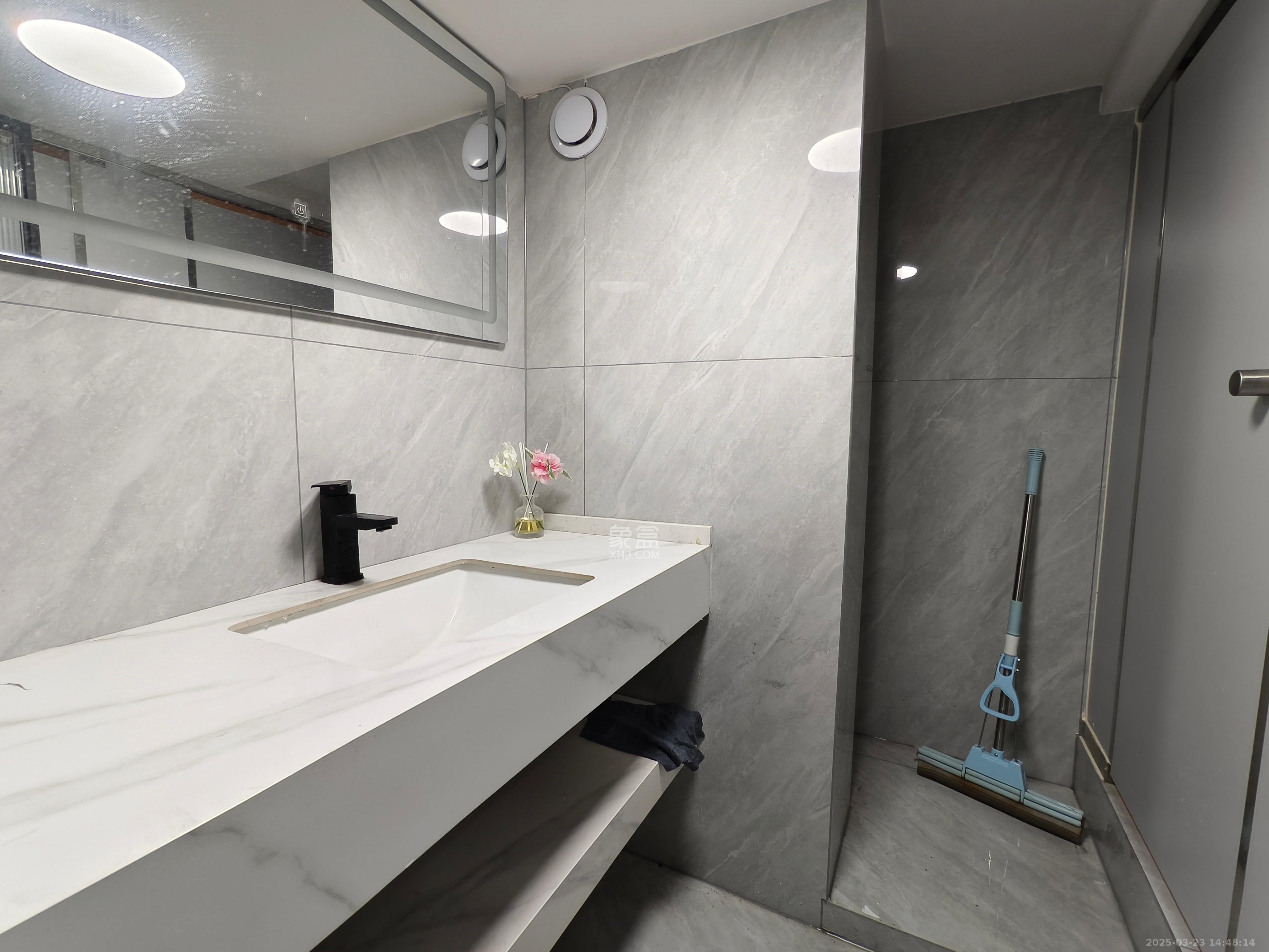 卓越中寰   39.76㎡      6500.0元/月室内图