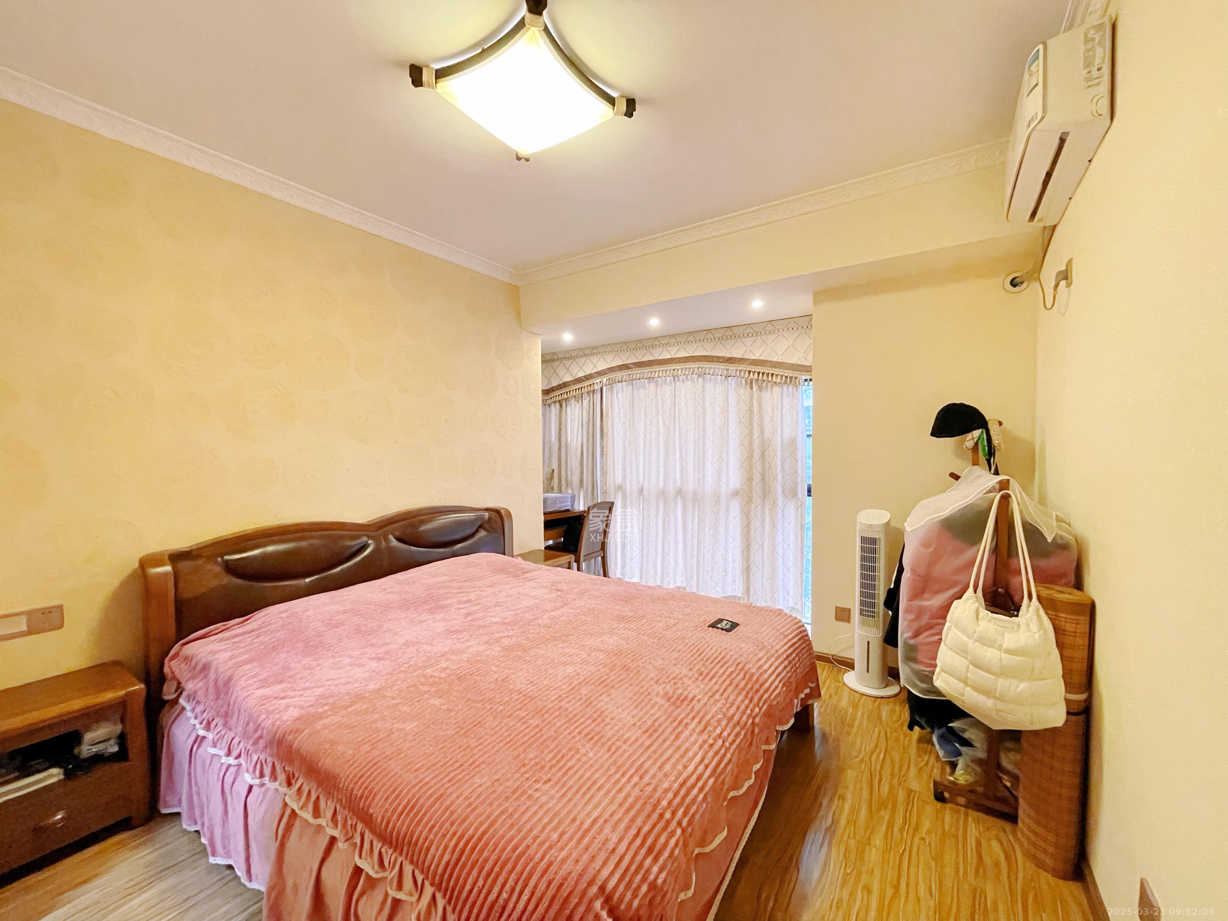 湘腾琴岛  3室2厅1卫   3500.00元/月室内图