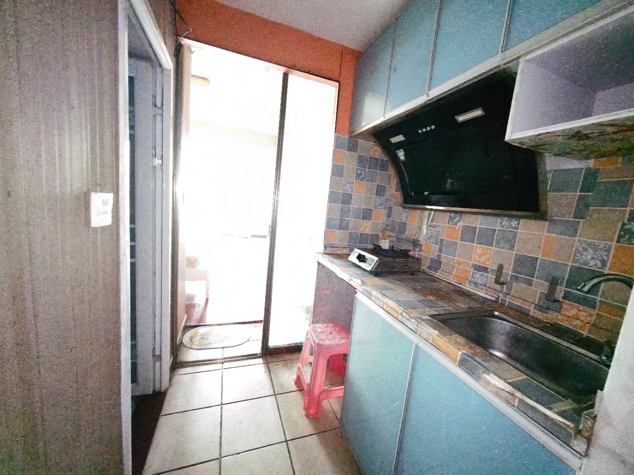 西湖商业广场 1室1厅1卫 48.8万 西湖商业广场 1室1厅1卫 48.8万客厅