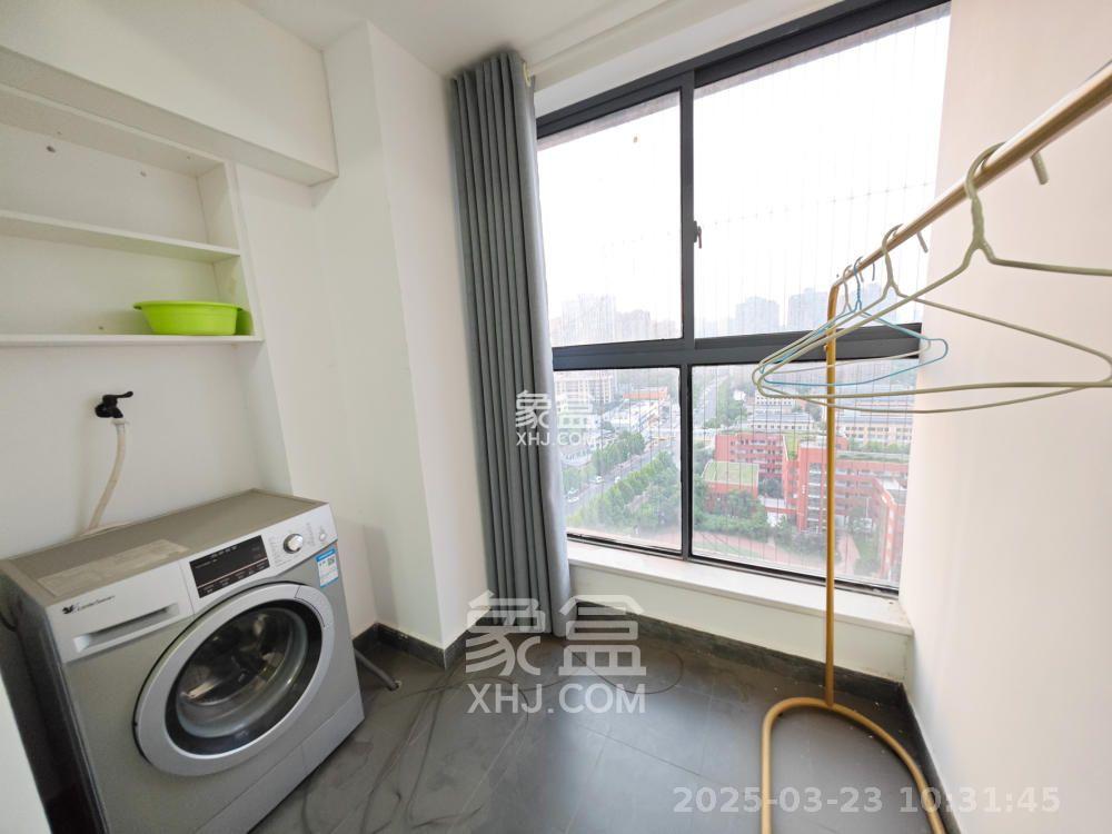 五矿万境水岸二期(五矿万境水岸和苑) 1室1厅1卫 1800.0元/月 五矿万境水岸二期(五矿万境水岸和苑) 1室1厅1卫 1800.0元/月室内图