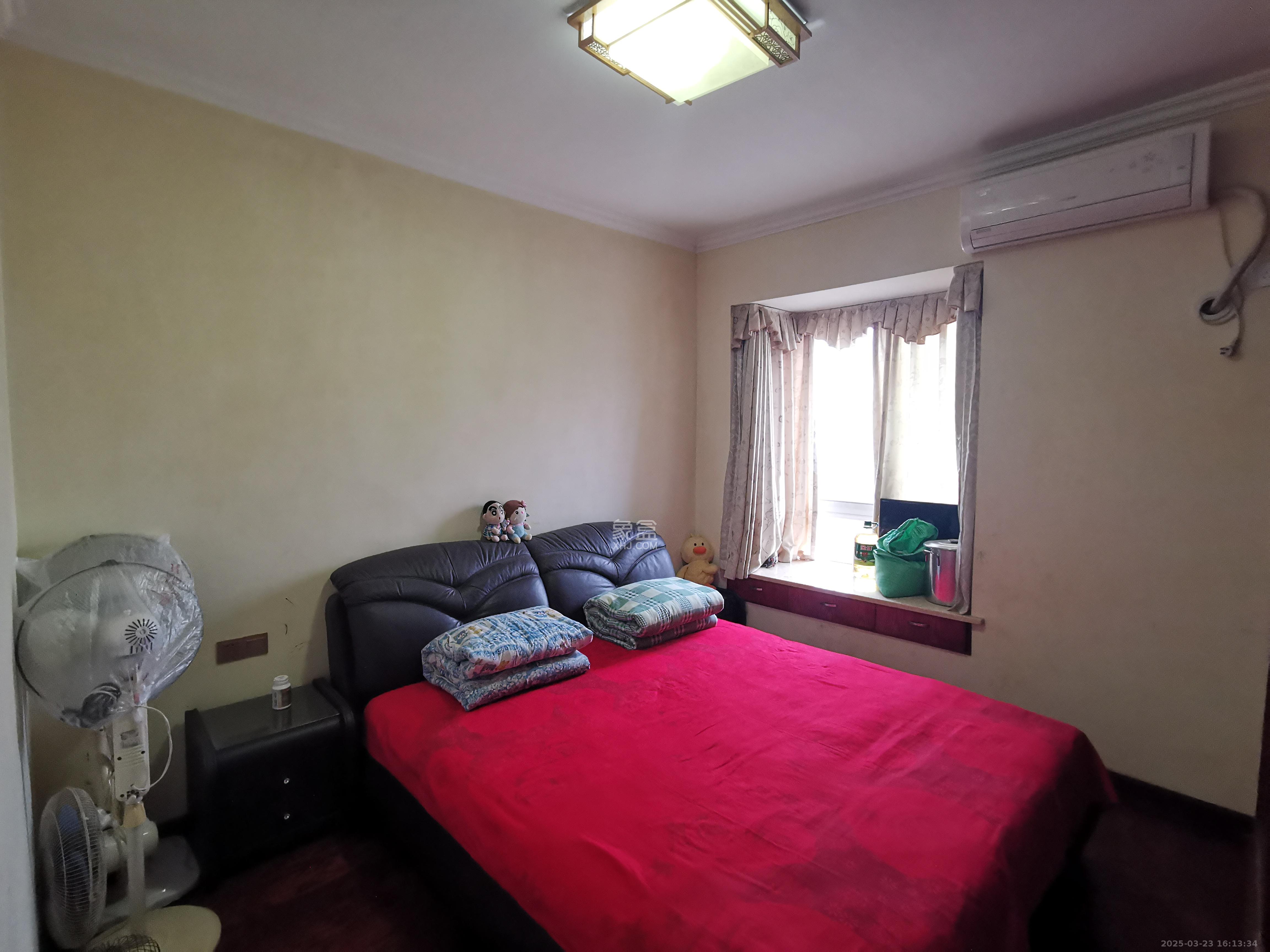 丰园城（鄱阳小区二期）  2室2厅1卫    2000.0元/月室内图