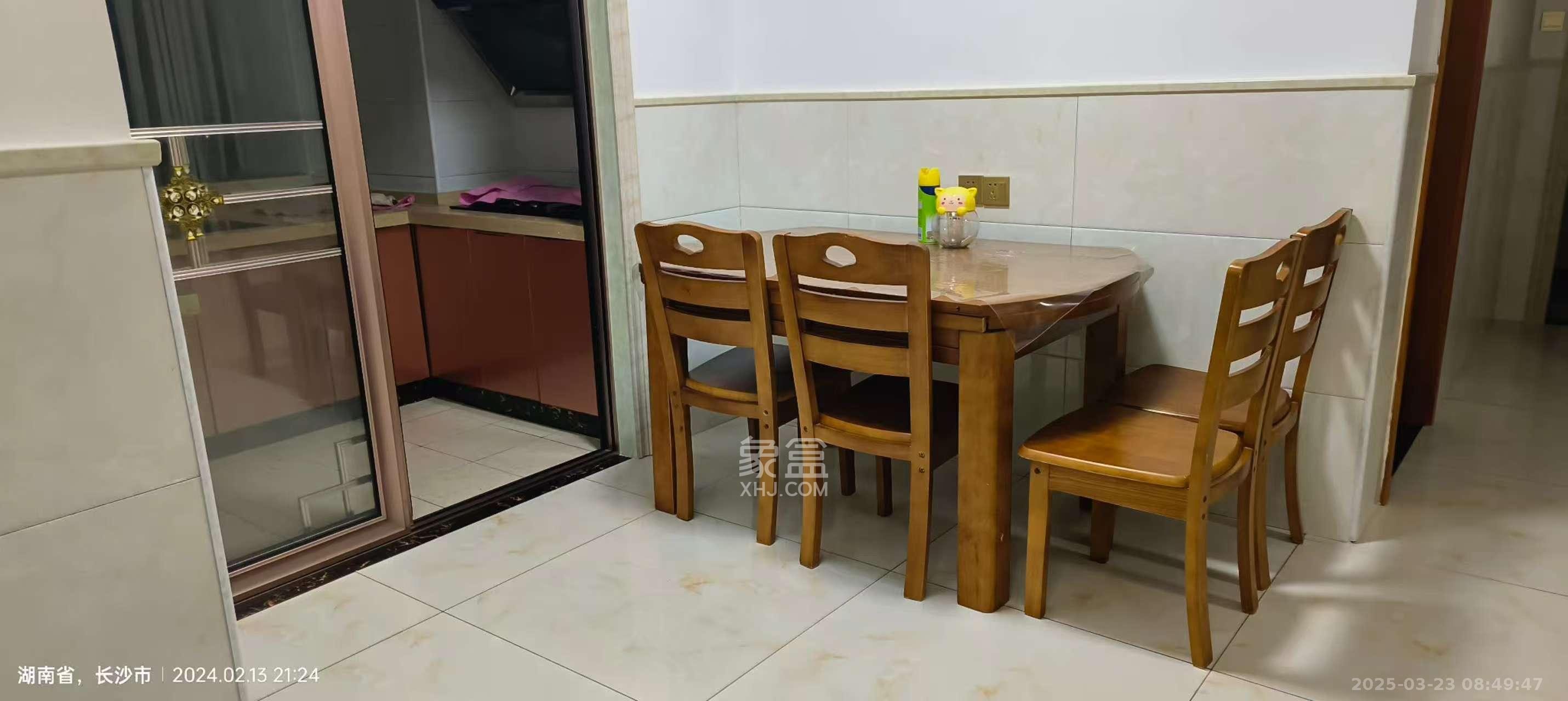 澳海澜庭 3室2厅1卫 1800.0元/月 澳海澜庭 3室2厅1卫 1800.0元/月室内图