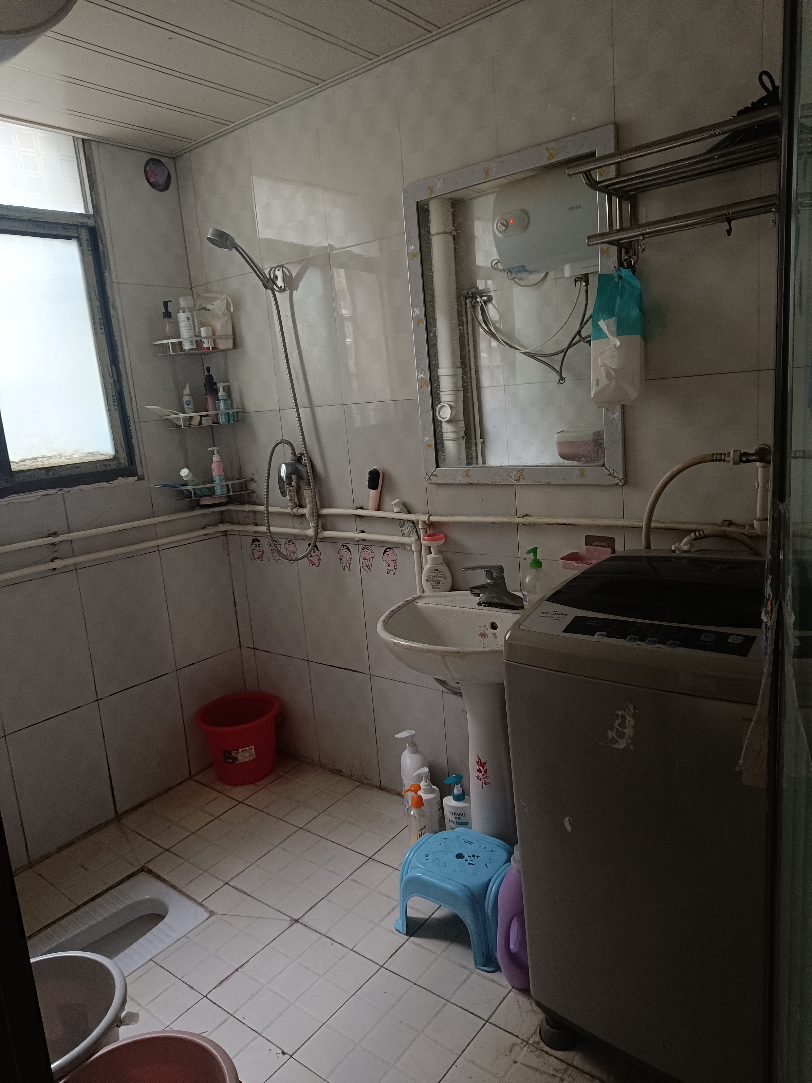 罗家小区西区 3室2厅1卫 1200.0元/月 罗家小区西区 3室2厅1卫 1200.0元/月室内图