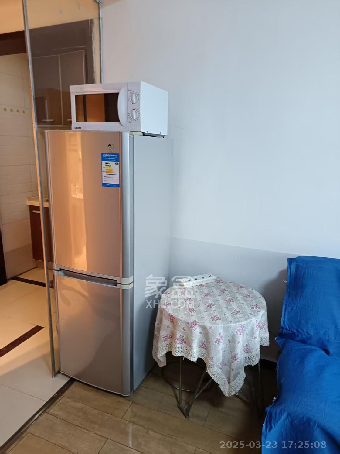 标志商务中心 1室1厅1卫 1200.0元/月 标志商务中心 1室1厅1卫 1200.0元/月室内图