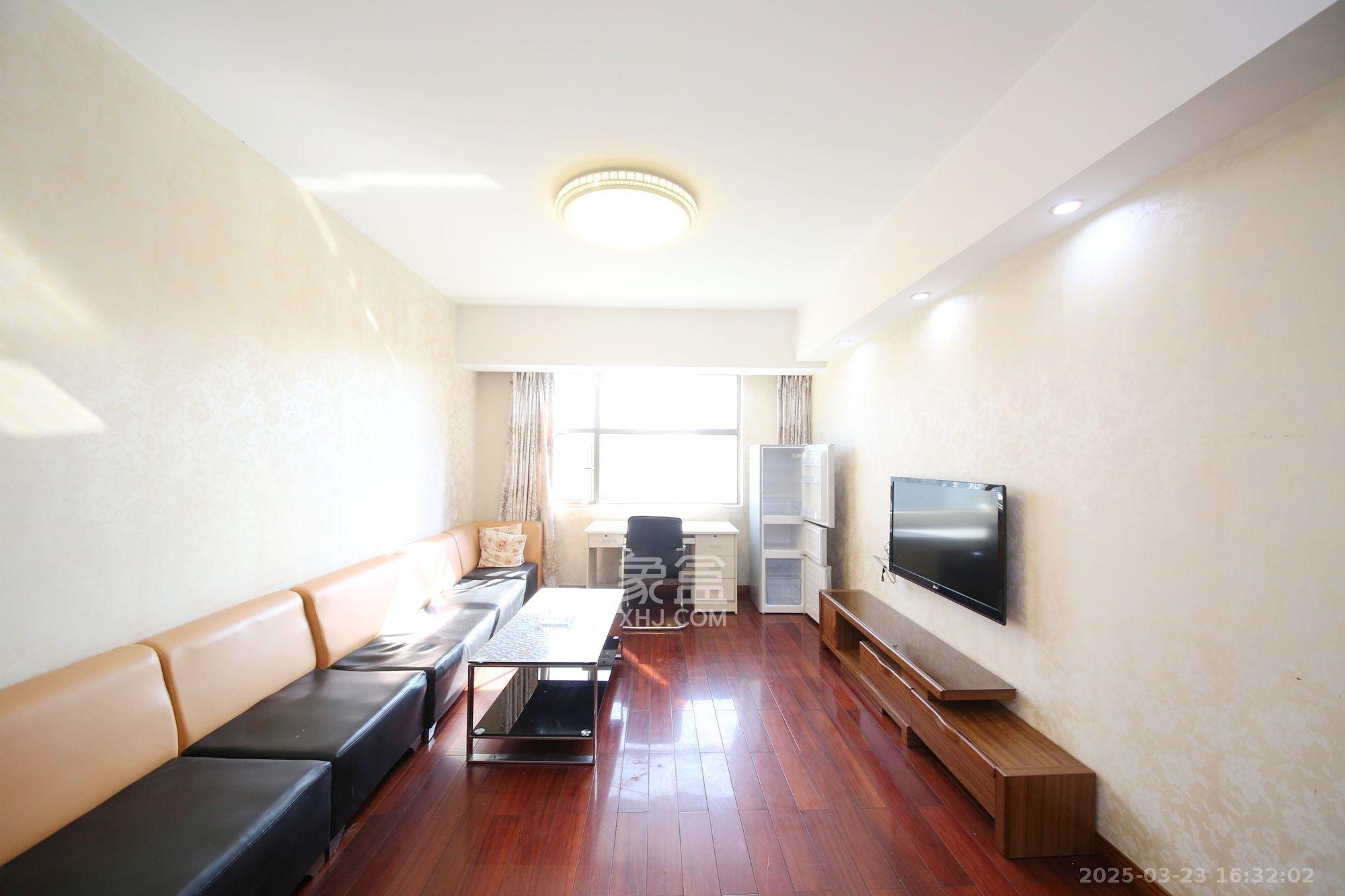 泉昇同福大厦  2室1厅1卫    3000.0元/月 泉昇同福大厦  2室1厅1卫    3000.0元/月室内图