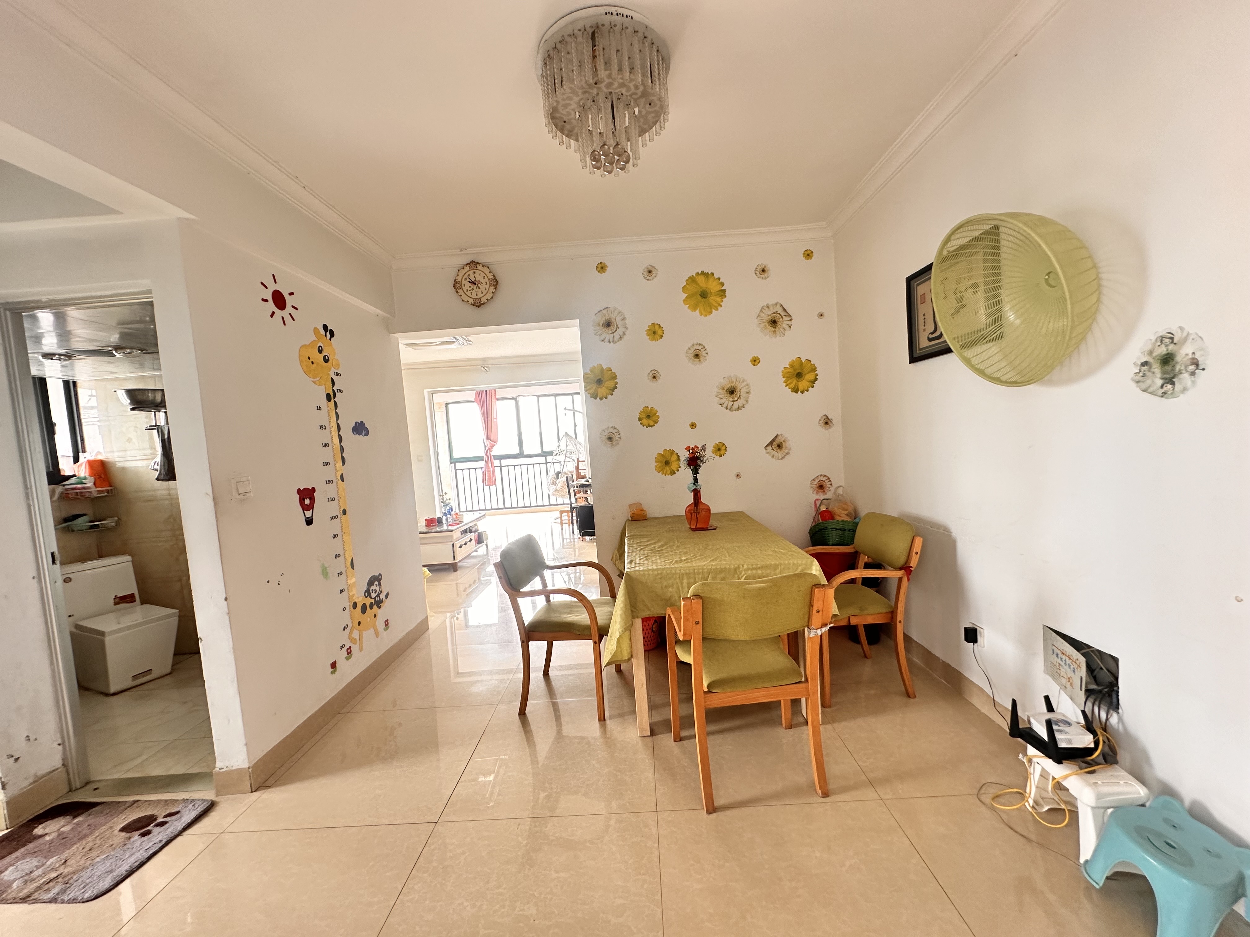 兰贵园 1室1厅1卫 1200.0元/月 兰贵园 1室1厅1卫 1200.0元/月室内图