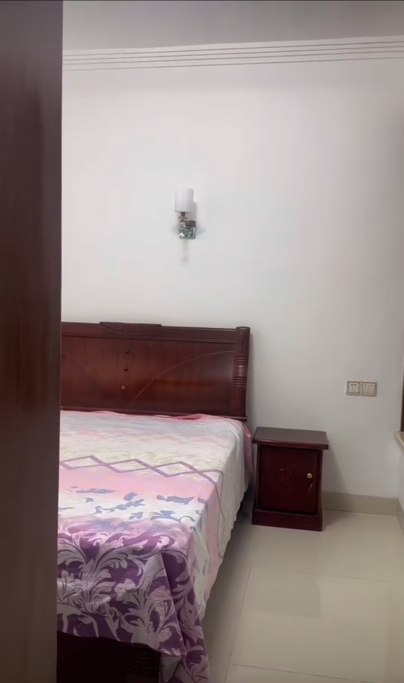 东江丽景  1室0厅0卫    1500.0元/月 东江丽景  1室0厅0卫    1500.0元/月室内图