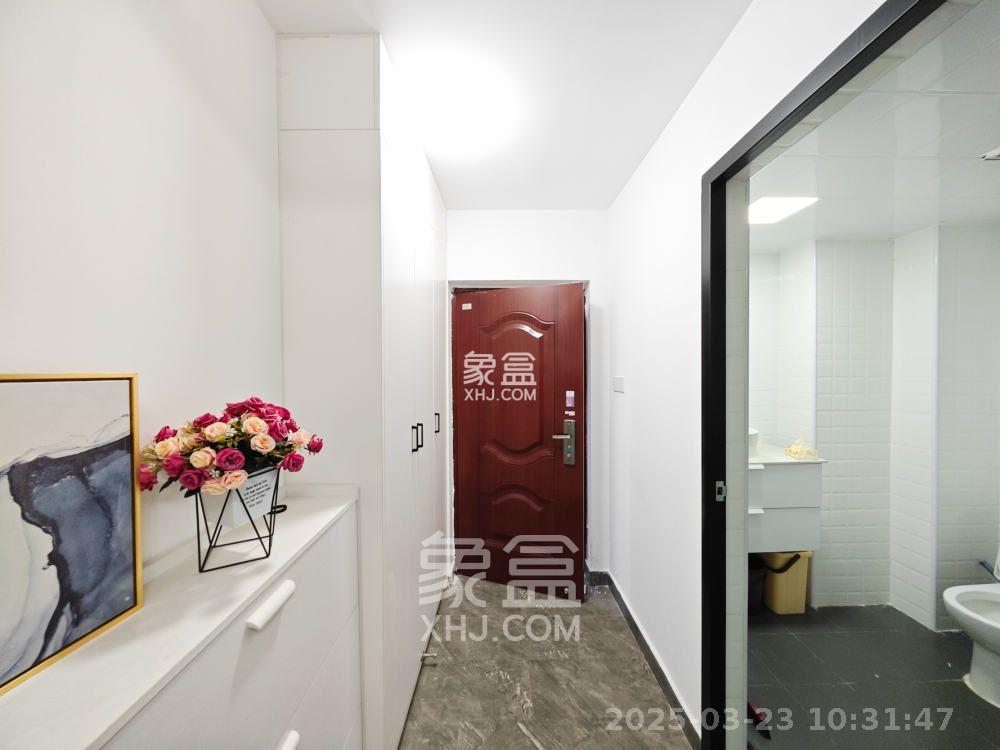 五矿万境水岸二期(五矿万境水岸和苑) 1室1厅1卫 1800.0元/月 五矿万境水岸二期(五矿万境水岸和苑) 1室1厅1卫 1800.0元/月室内图