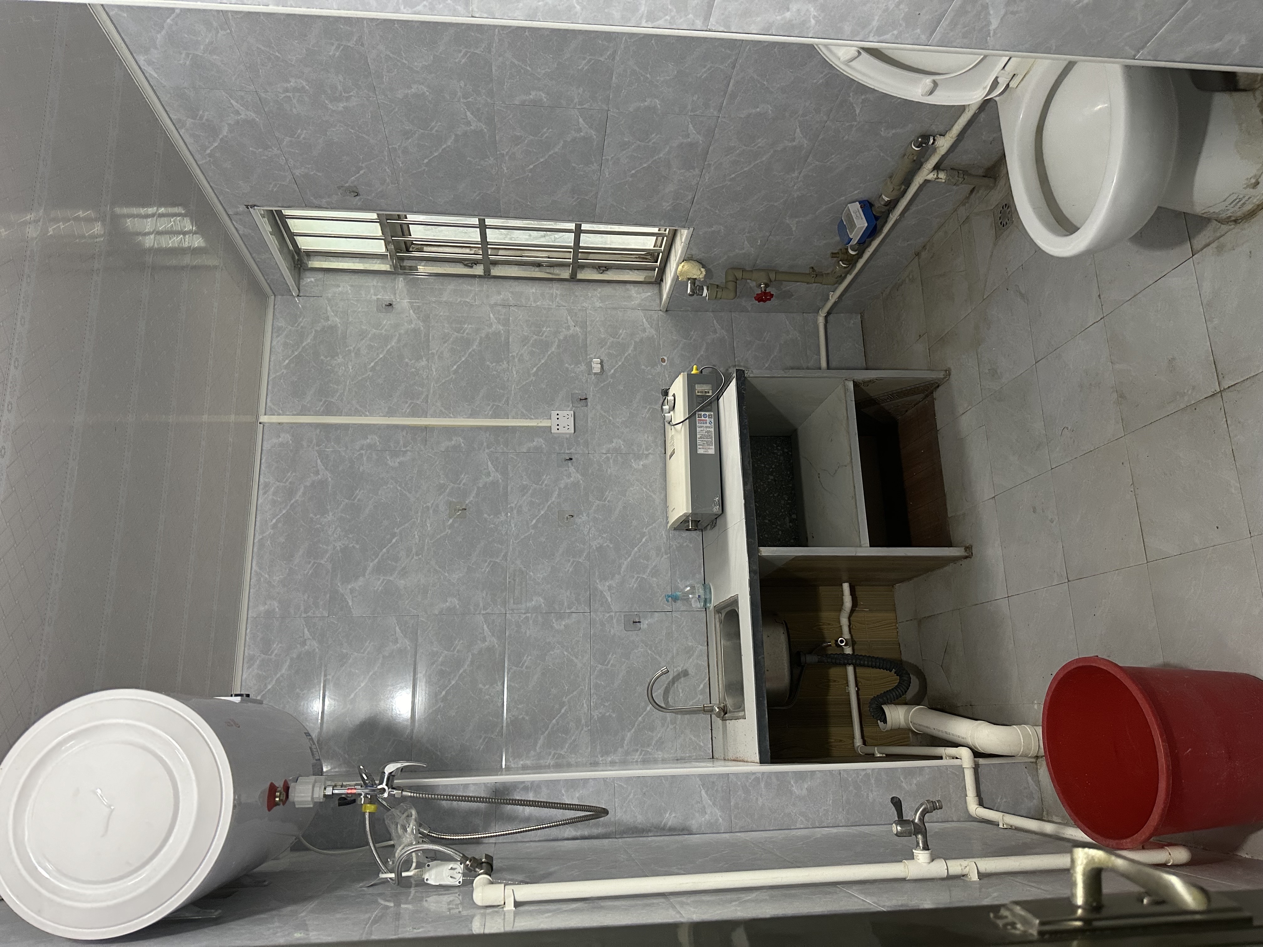 九都大厦 4室2厅2卫 130.0万 九都大厦 4室2厅2卫 130.0万室内图