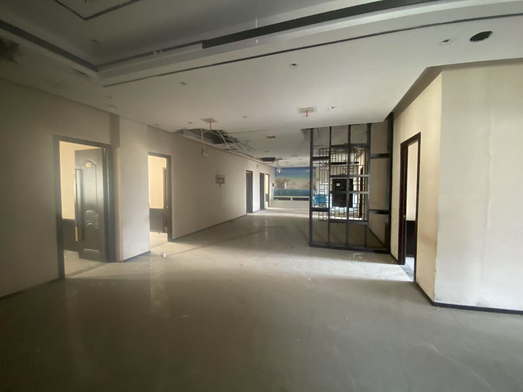 大汉资江城   562.85㎡     15000.00元/月室内图