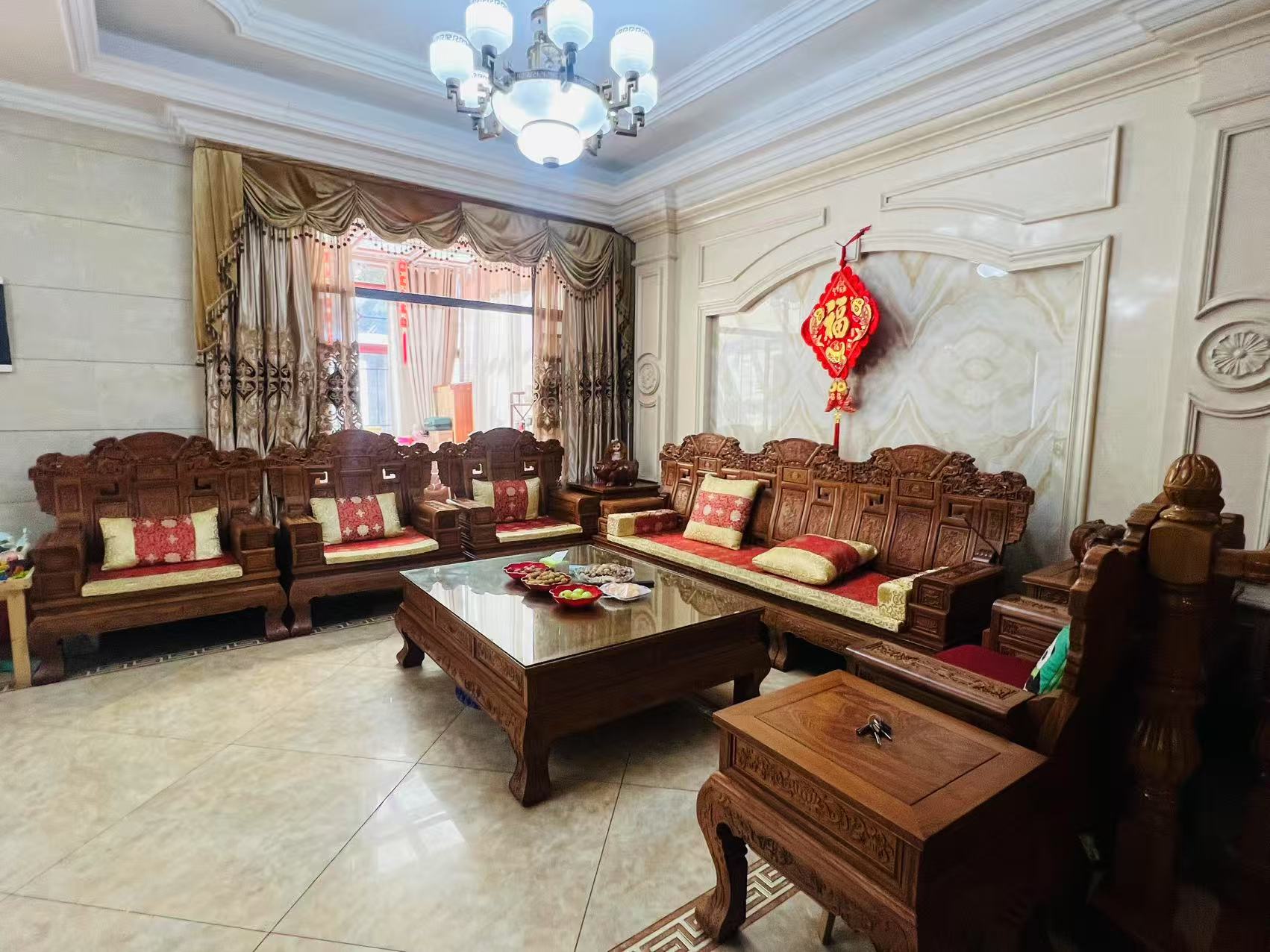 碧桂园 5室4厅3卫 308.0万 碧桂园 5室4厅3卫 308.0万室内图