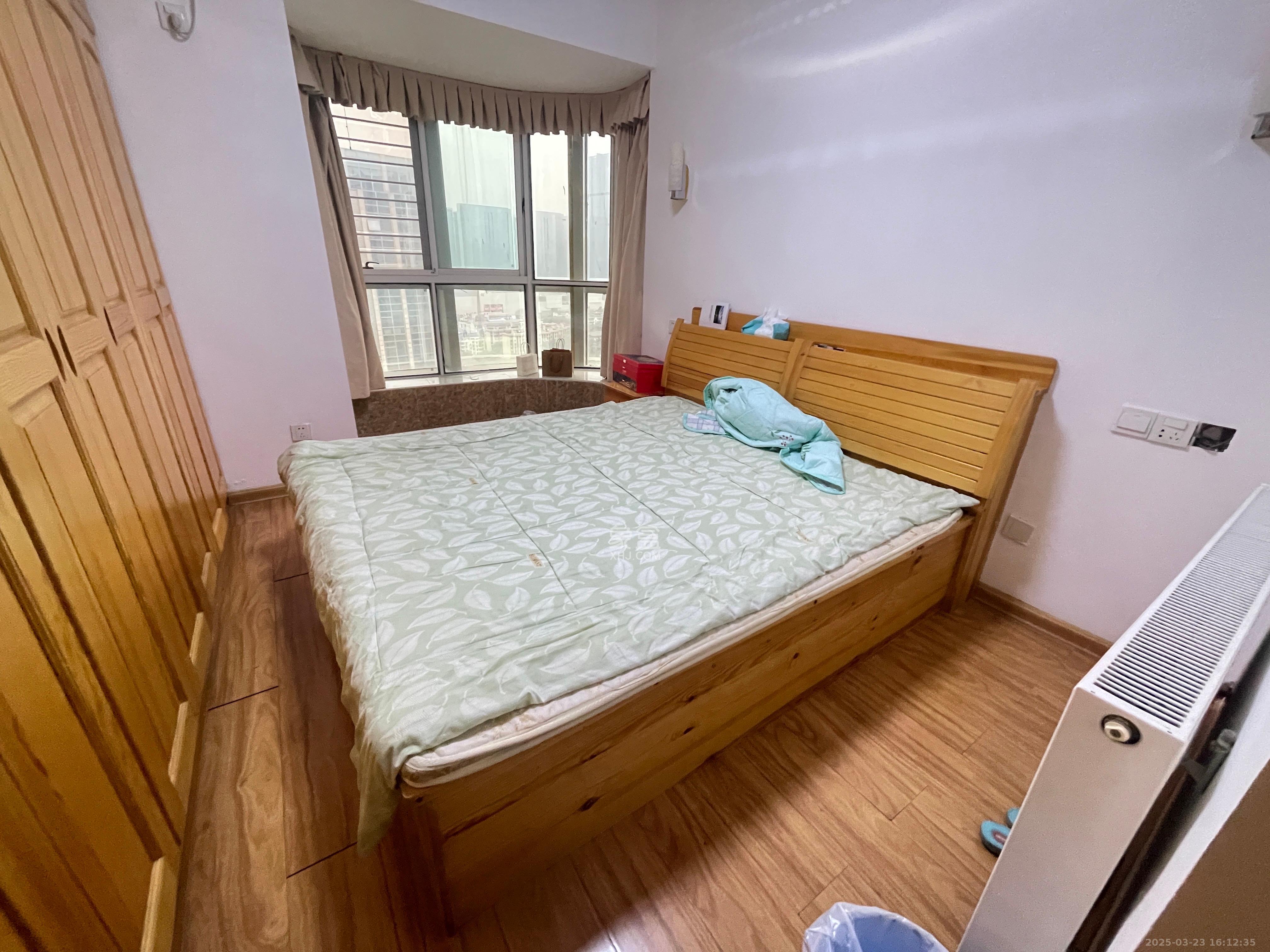 奥克斯广场  3室2厅2卫   3500.00元/月室内图