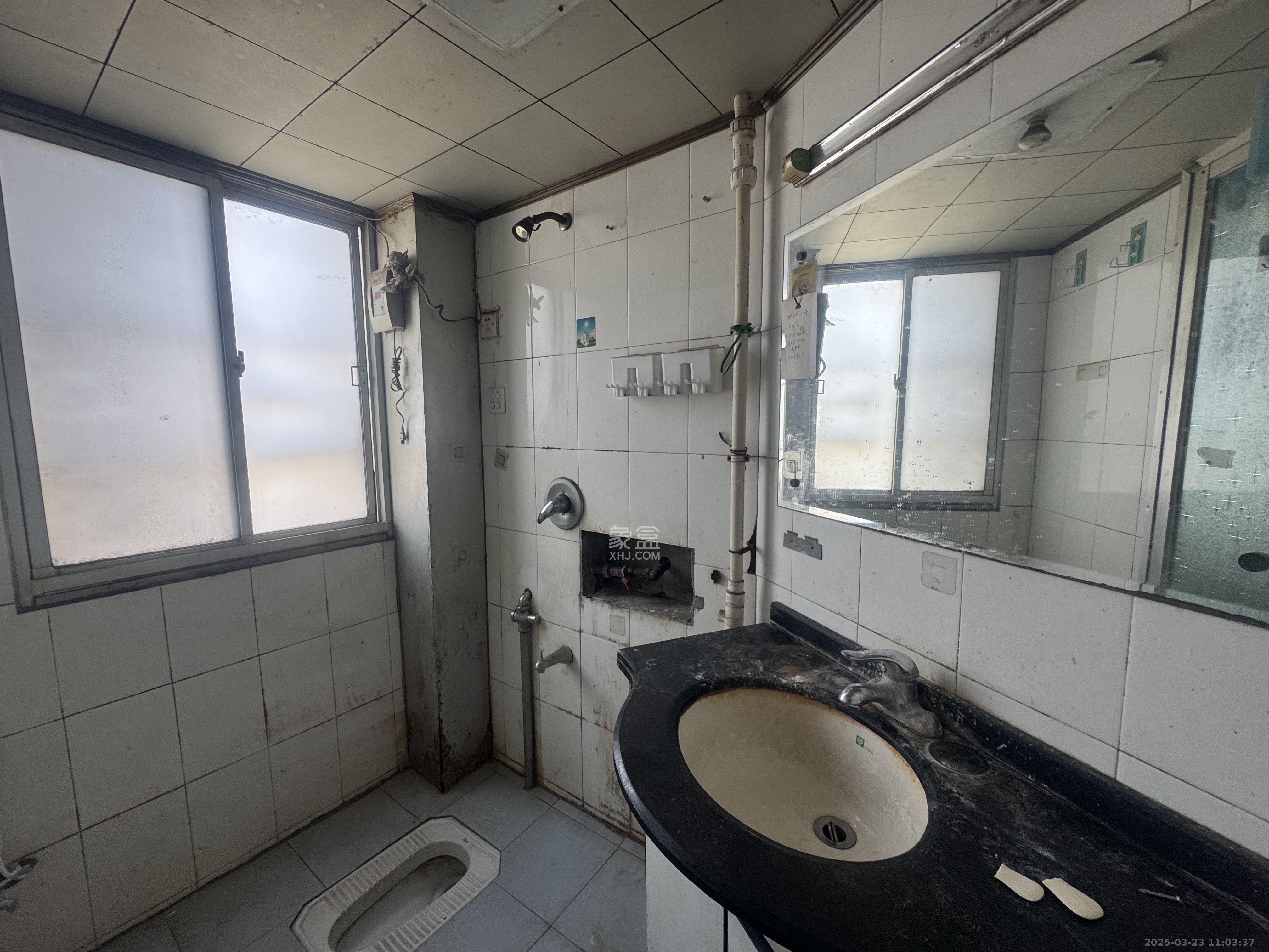 大吉小区 2室2厅1卫 1600.0元/月 大吉小区 2室2厅1卫 1600.0元/月室内图