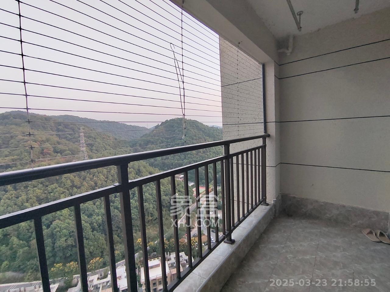 佳兆业云顶梅溪湖（佳兆业梅溪荟）  3室2厅1卫   3200.00元/月室内图
