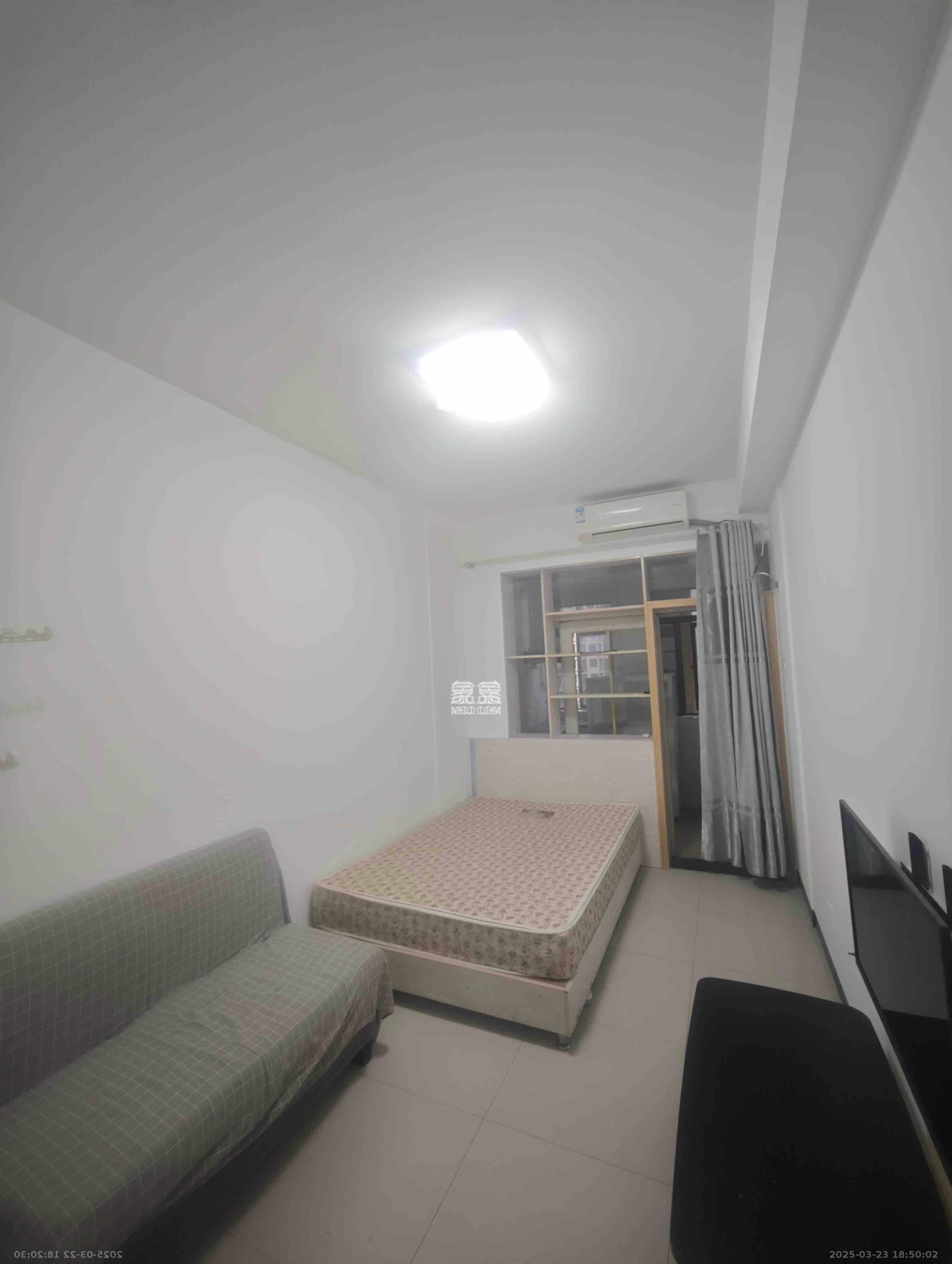 保利麓谷林语I区 1室1厅1卫 1200.0元/月 保利麓谷林语I区 1室1厅1卫 1200.0元/月室内图