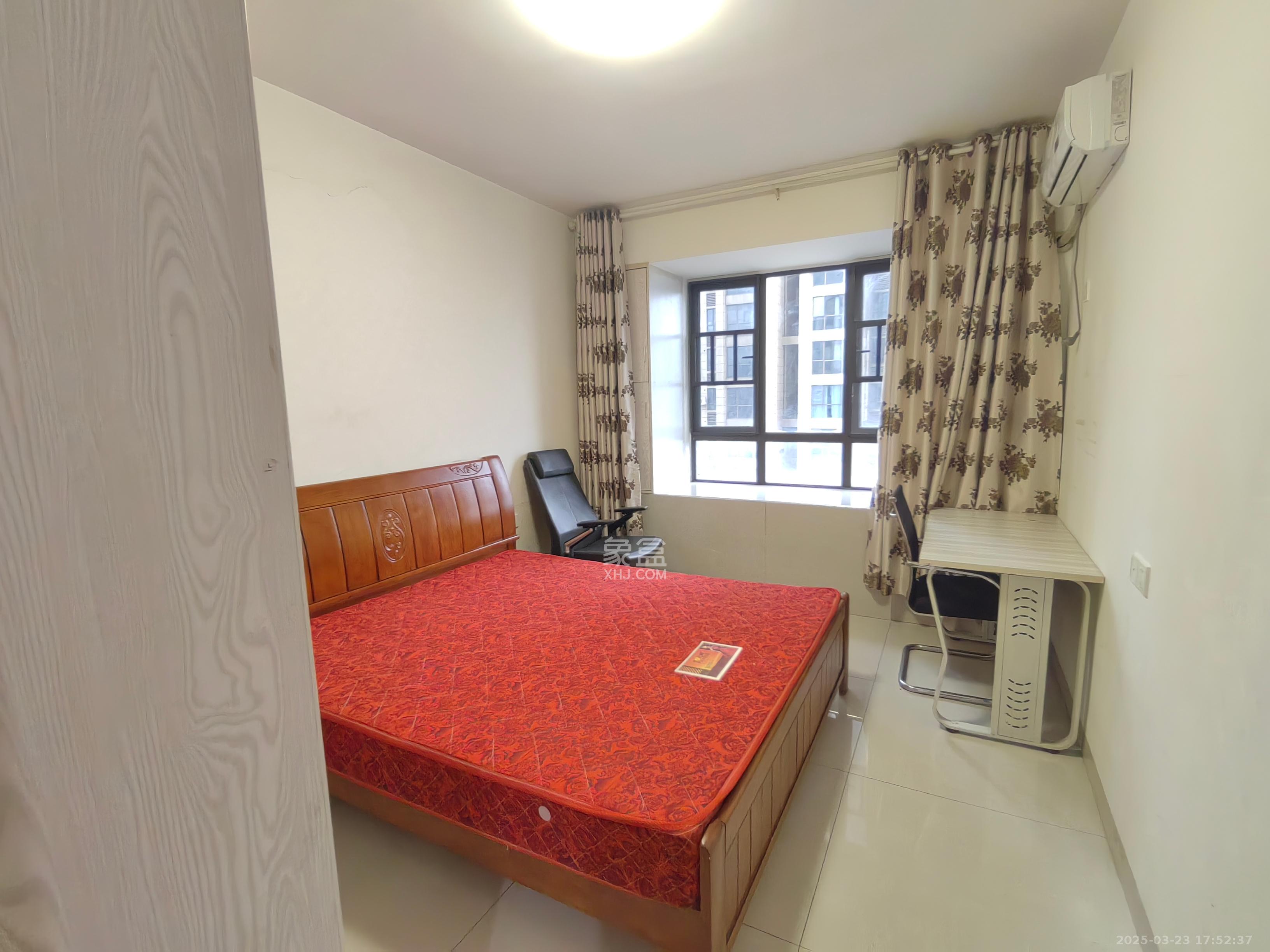 天下一家 2室2厅1卫 2600.0元/月 天下一家 2室2厅1卫 2600.0元/月室内图