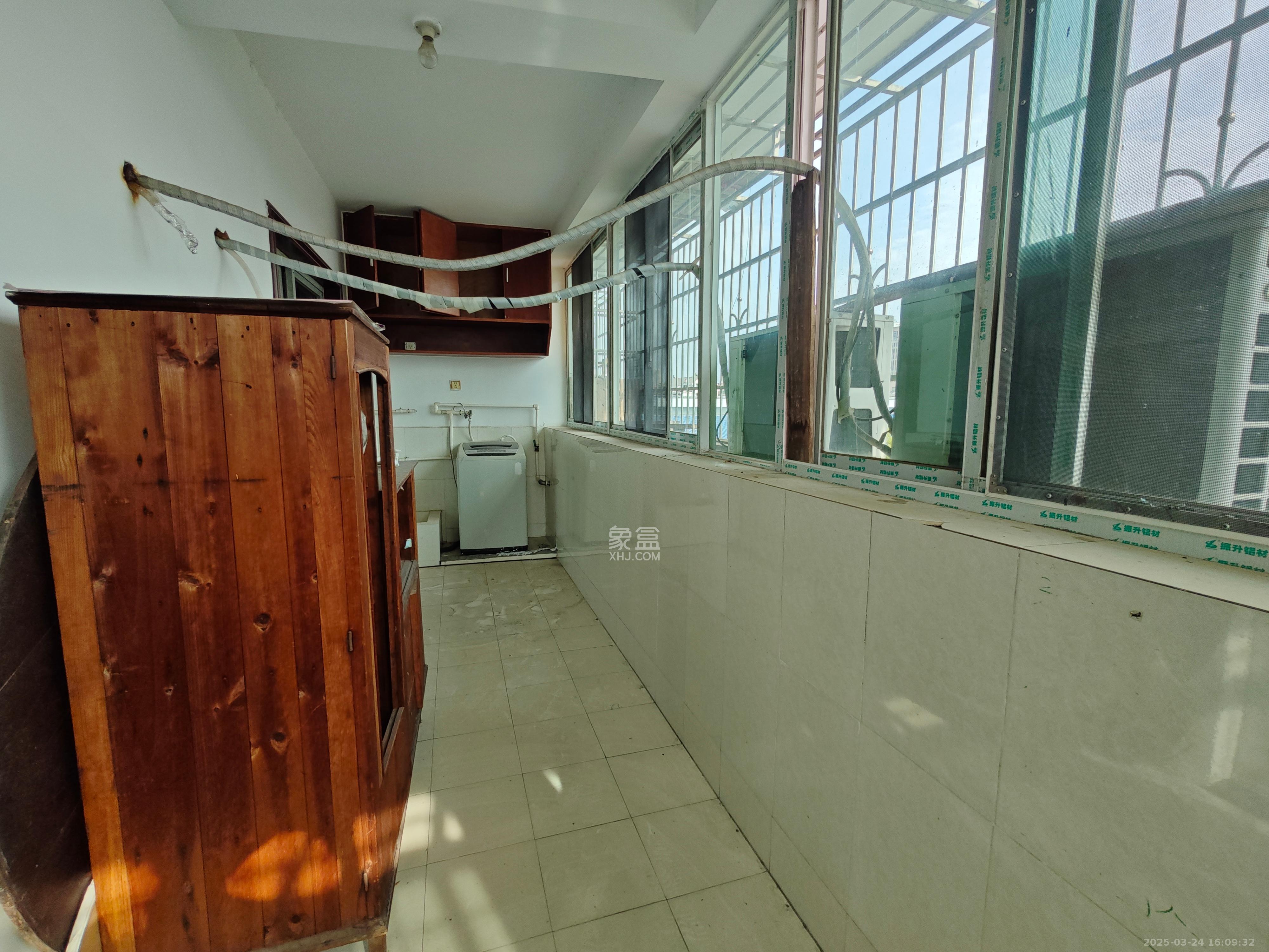 机械化宿舍 2室1厅0卫 1400.0元/月 机械化宿舍 2室1厅0卫 1400.0元/月室内图