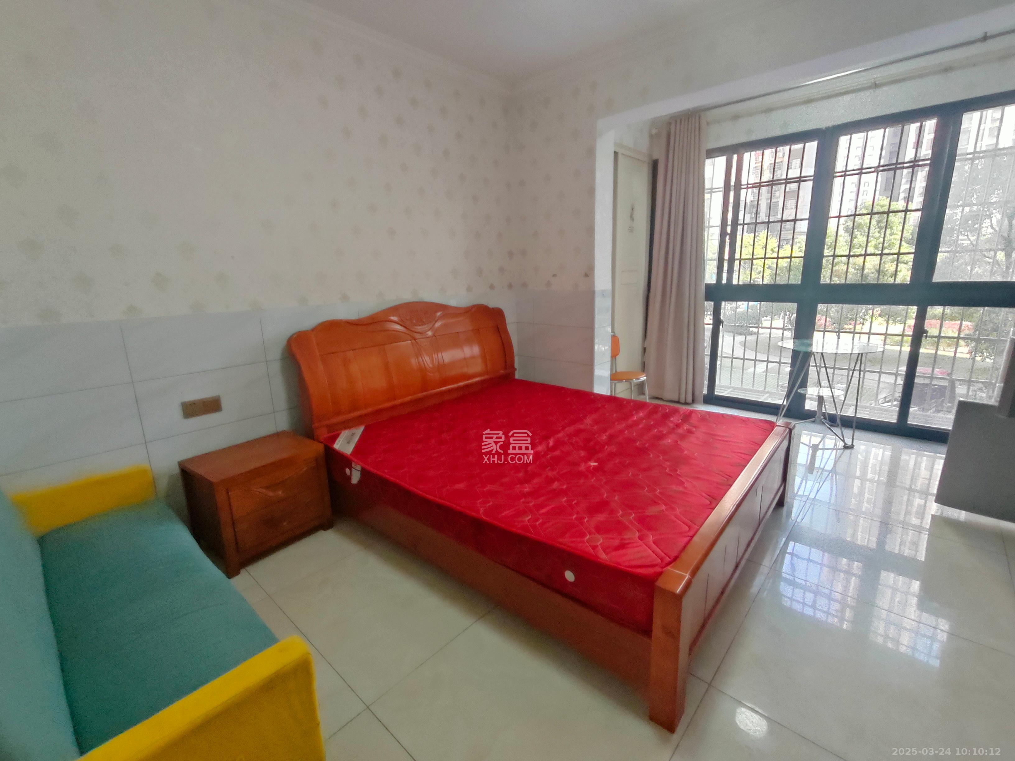 嘉顺苑 1室1厅1卫 1100.0元/月 嘉顺苑 1室1厅1卫 1100.0元/月室内图