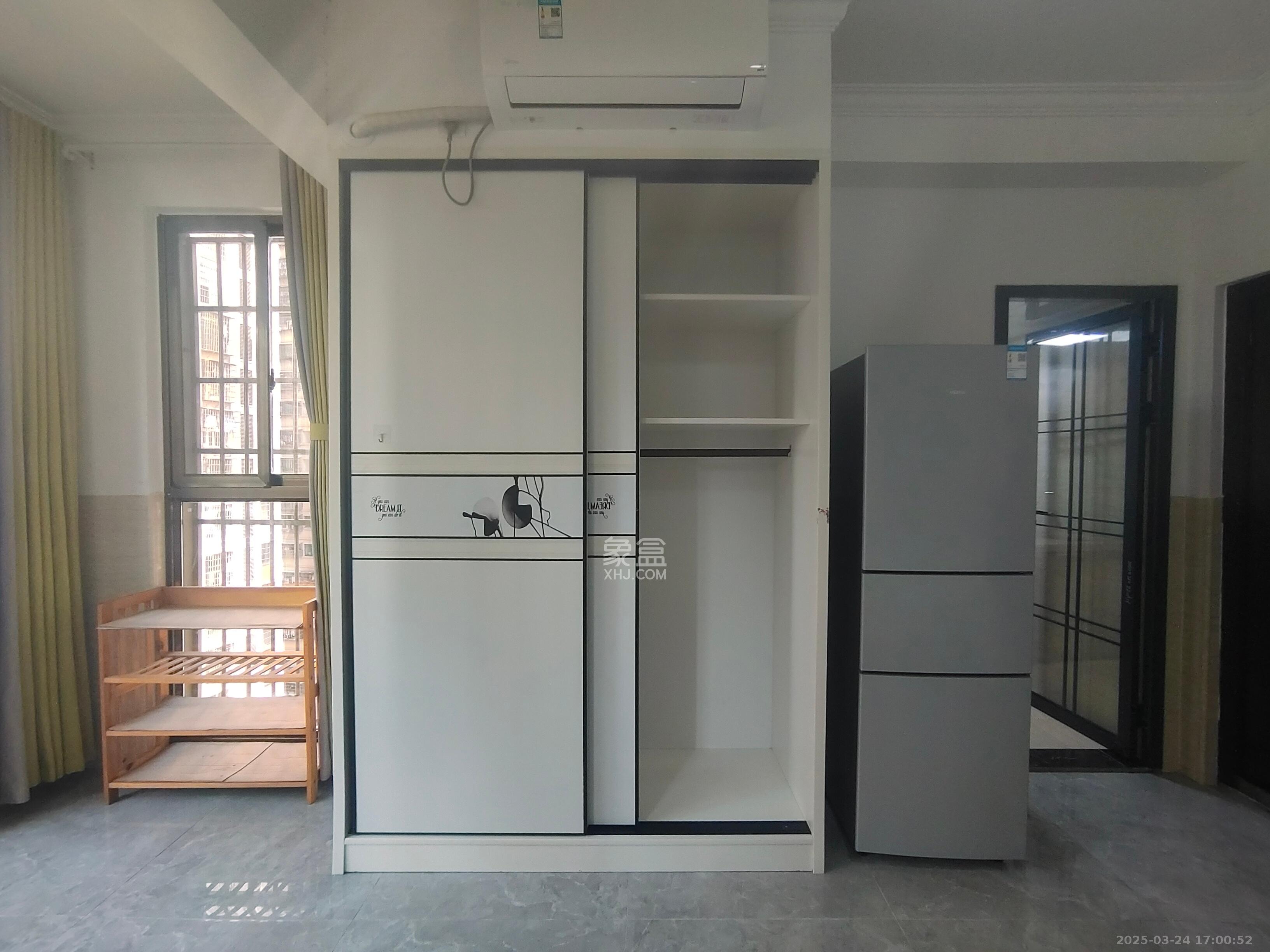 嘉顺苑 1室1厅1卫 1300.0元/月 嘉顺苑 1室1厅1卫 1300.0元/月室内图