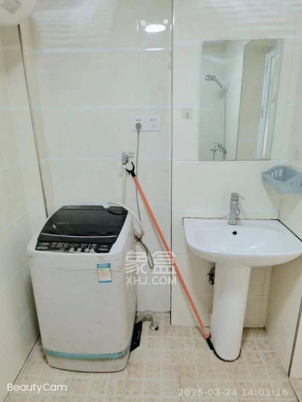 柏家塘小区 1室1厅1卫 950.0元/月 柏家塘小区 1室1厅1卫 950.0元/月室内图