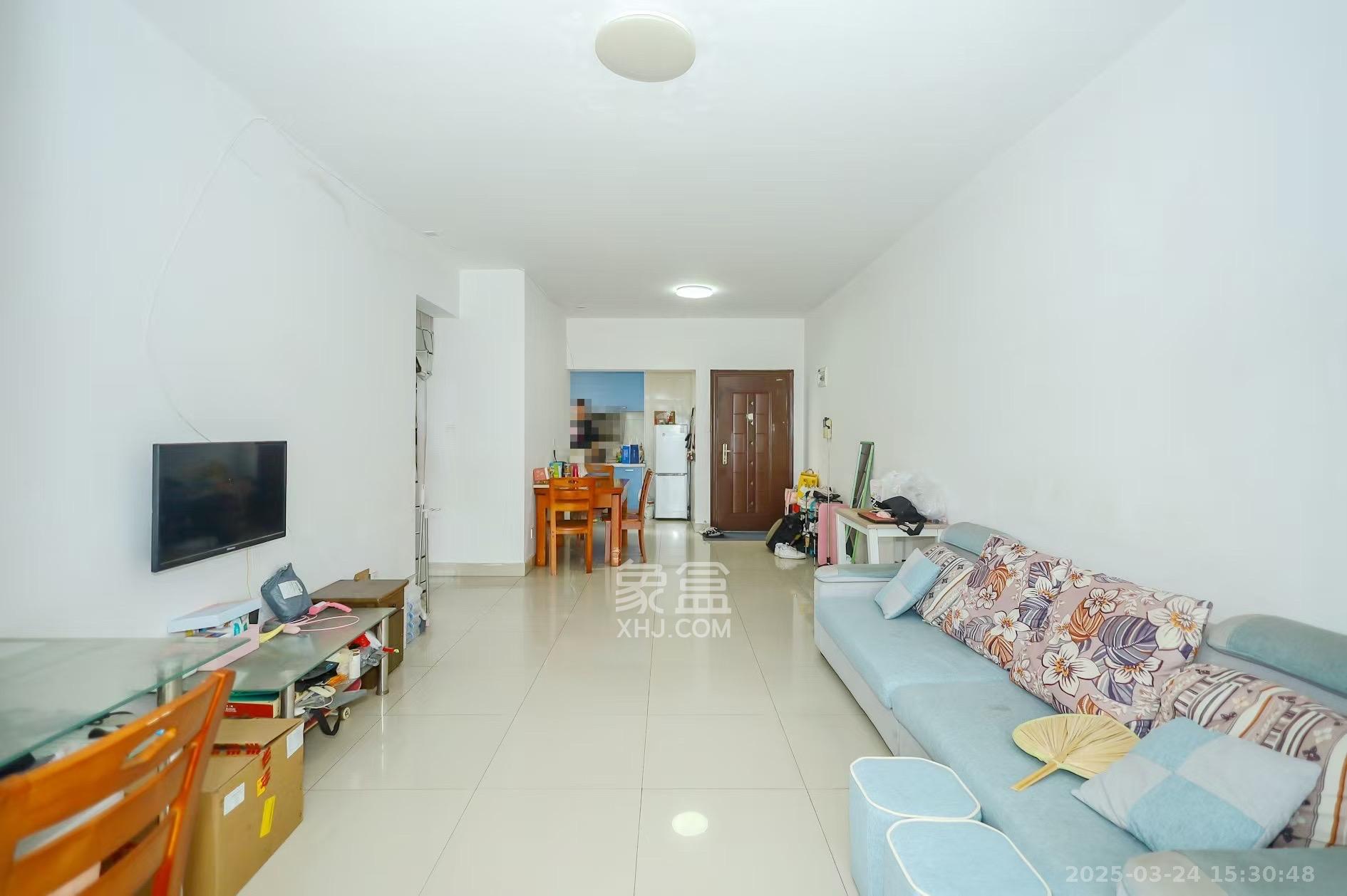 紫晶城 1室2厅1卫 1400.0元/月 紫晶城 1室2厅1卫 1400.0元/月室内图