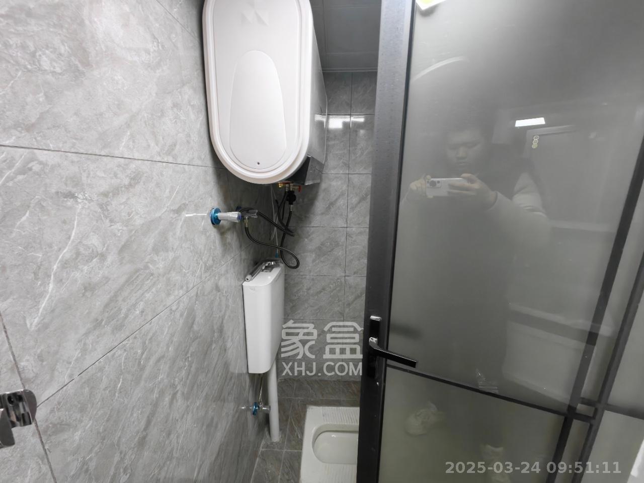 新长海D1站  1室1厅1卫   1500.00元/月室内图
