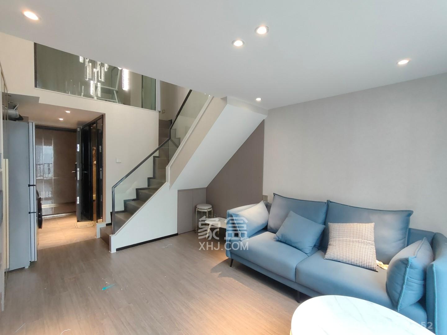 中一鲲出(鲲鹏府)  2室1厅1卫    2200.0元/月 中一鲲出(鲲鹏府)  2室1厅1卫    2200.0元/月室内图