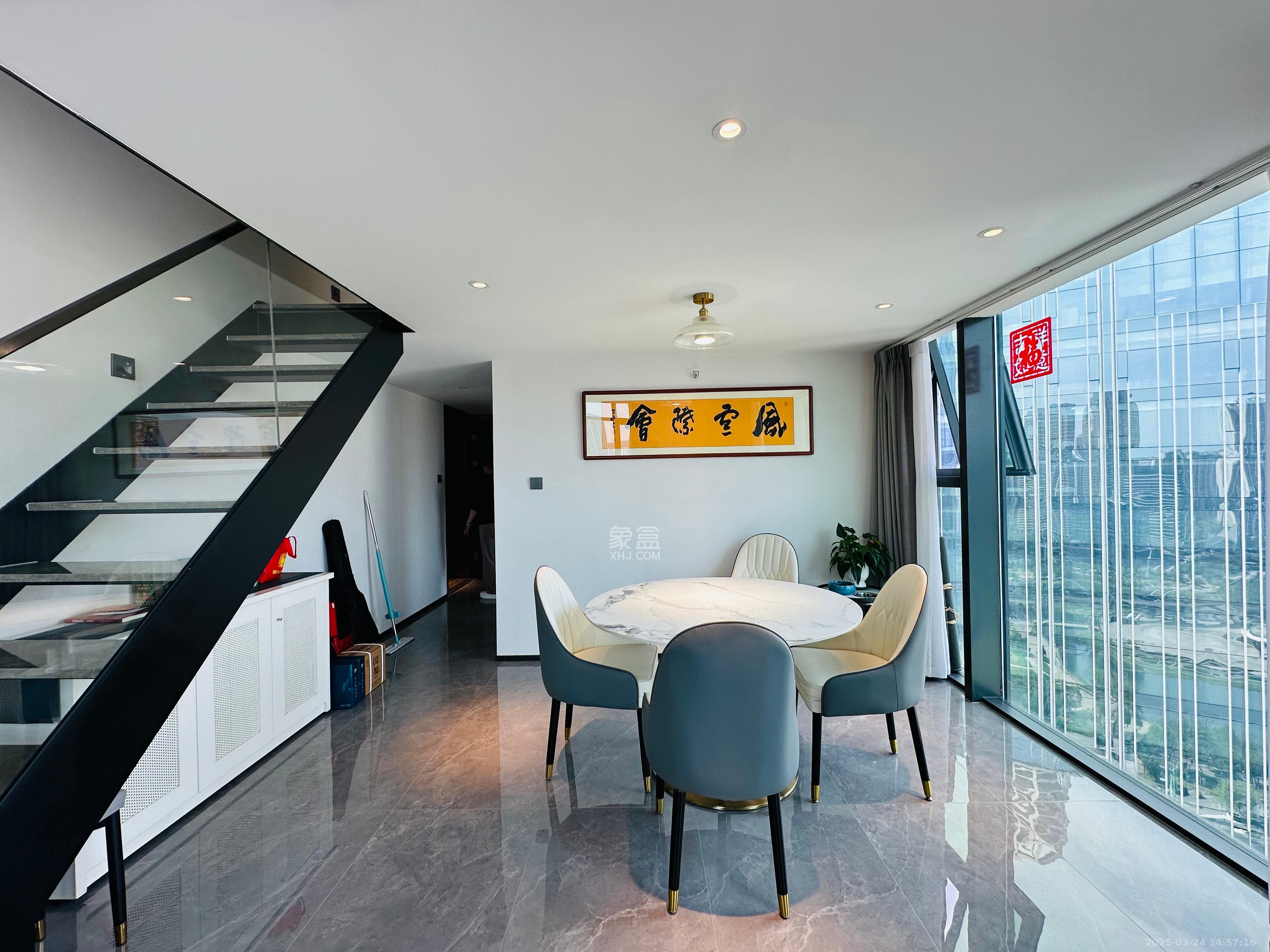 达美寰宇中心 2室2厅1卫 4000.0元/月 达美寰宇中心 2室2厅1卫 4000.0元/月室内图