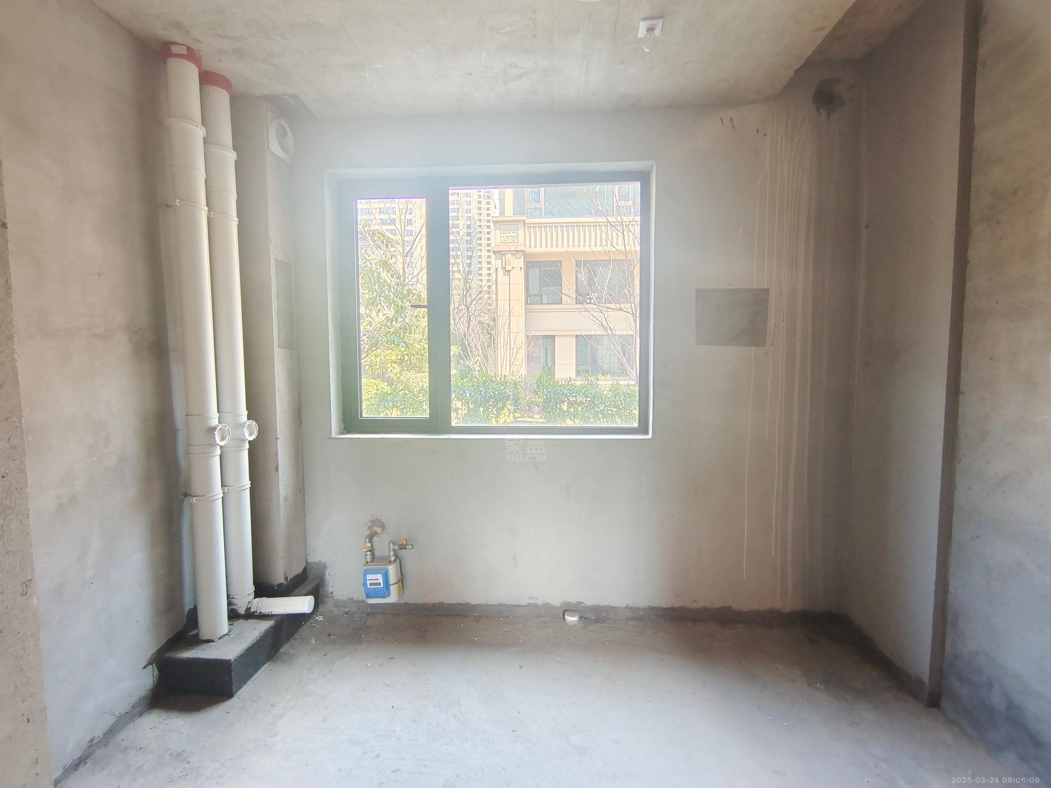 阳光城新城樾府 4室2厅2卫 1200.0元/月 阳光城新城樾府 4室2厅2卫 1200.0元/月室内图