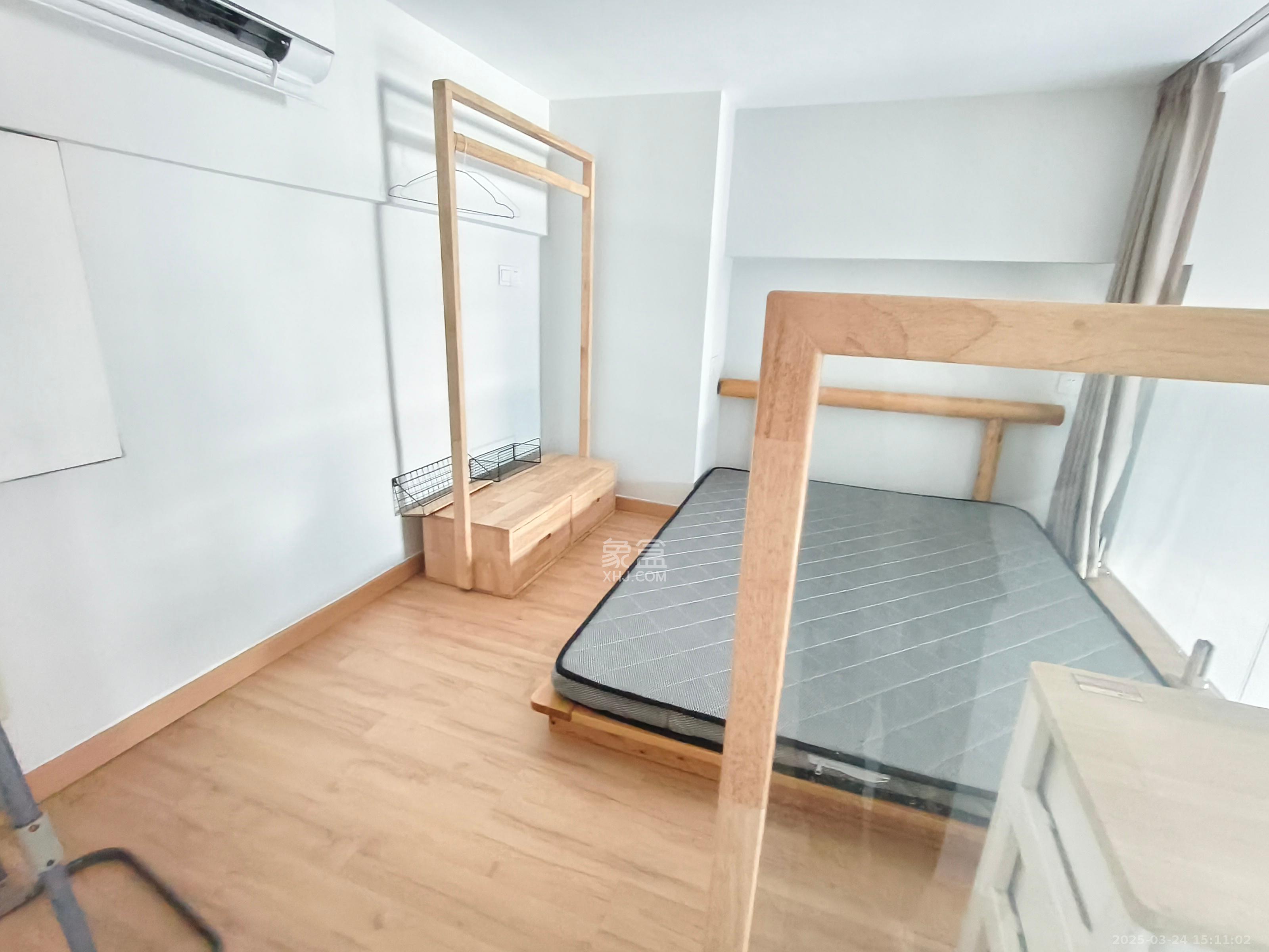 梅溪湖金茂湾  2室2厅1卫    2100.0元/月 梅溪湖金茂湾  2室2厅1卫    2100.0元/月室内图