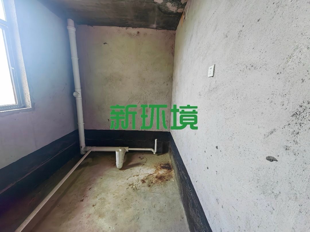 天门壹号  3室2厅2卫   69.80万客厅