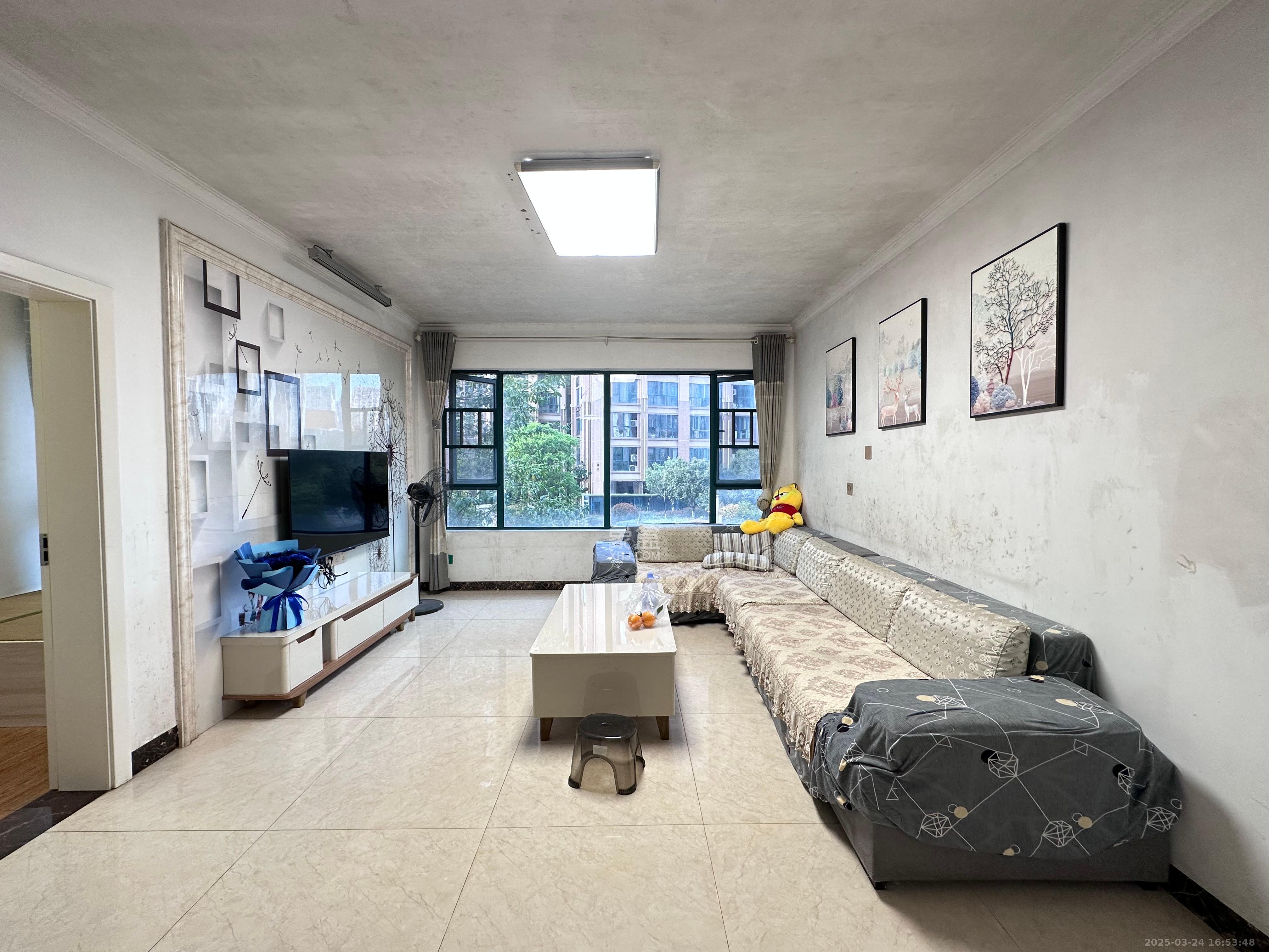 博长山水香颐  4室2厅2卫    2300.0元/月 博长山水香颐  4室2厅2卫    2300.0元/月室内图