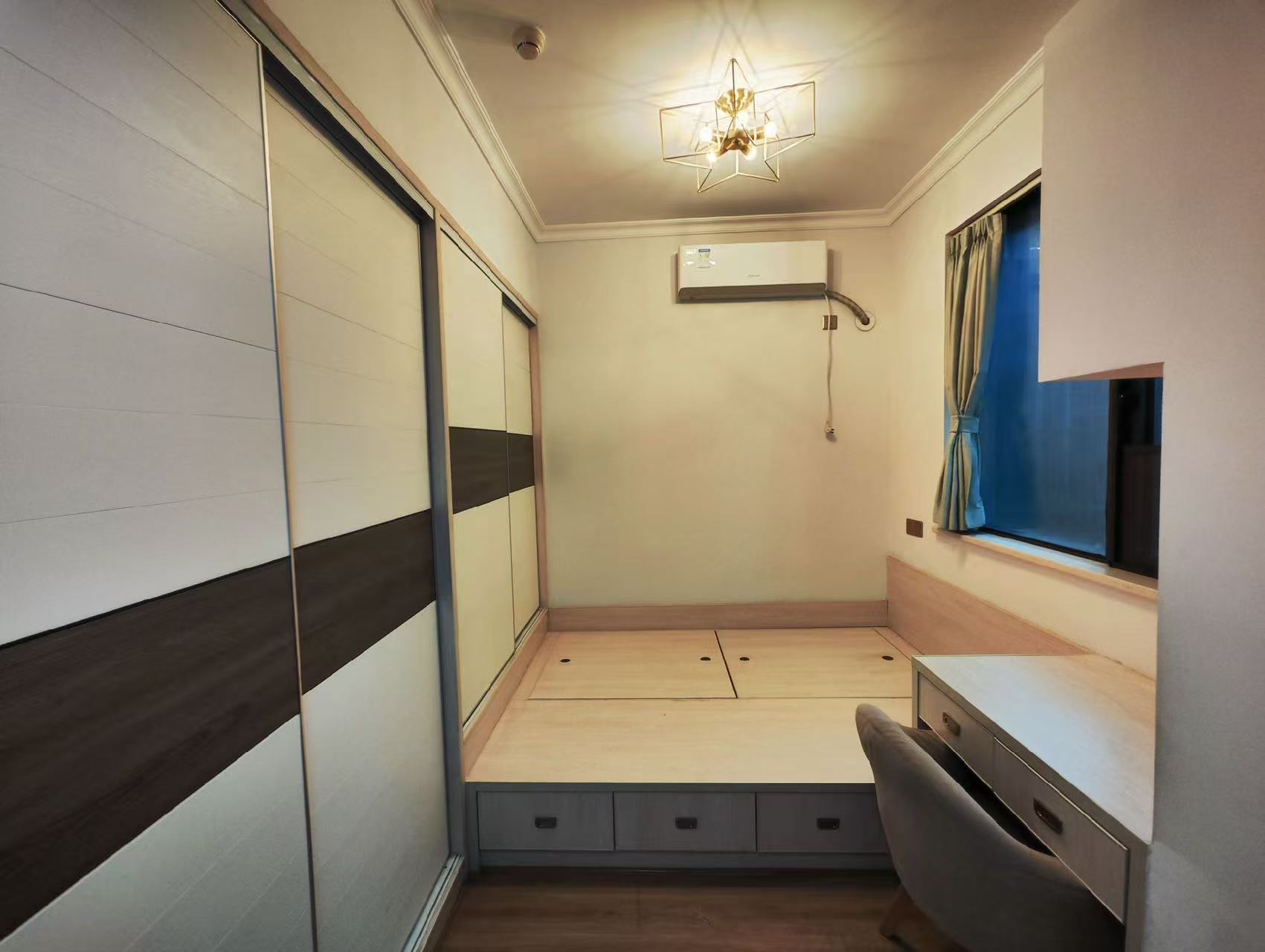 流金岁月-华晨国际  3室2厅1卫    74.0万 流金岁月-华晨国际  3室2厅1卫    74.0万室内图