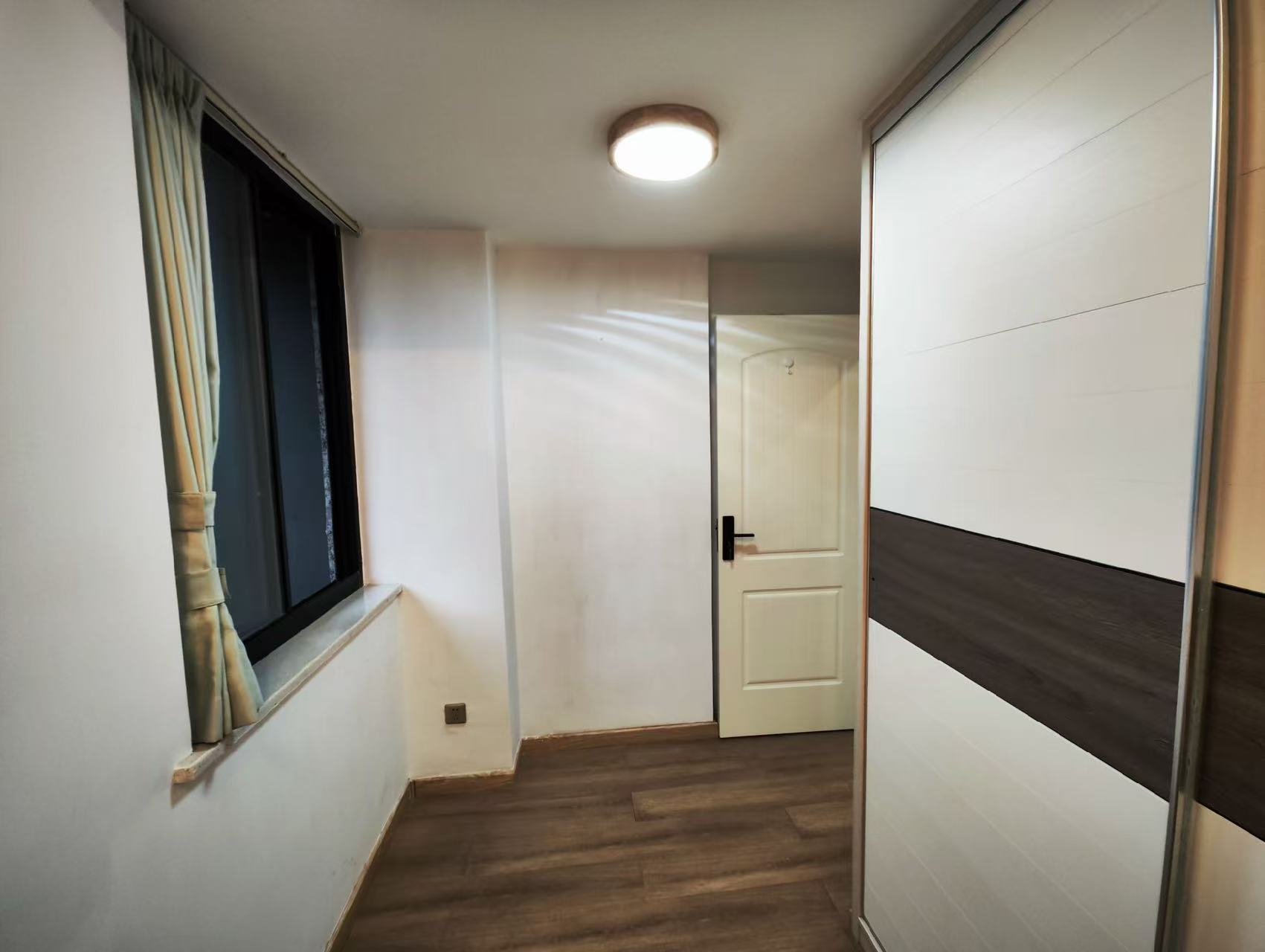 流金岁月-华晨国际  3室2厅1卫    74.0万 流金岁月-华晨国际  3室2厅1卫    74.0万室内图